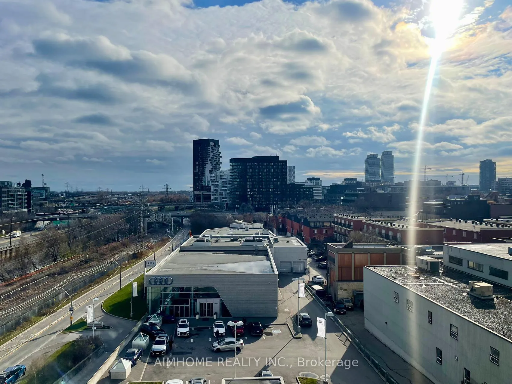 Photo 8 of Unit 612, 5 Defries Street, Toronto, Regent Park — HOMEH