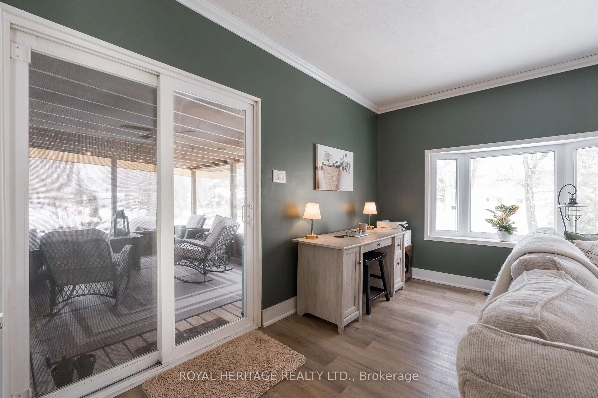Photo 25 of 104 Linden Lane, Innisfil, Rural Innisfil — HOMEH