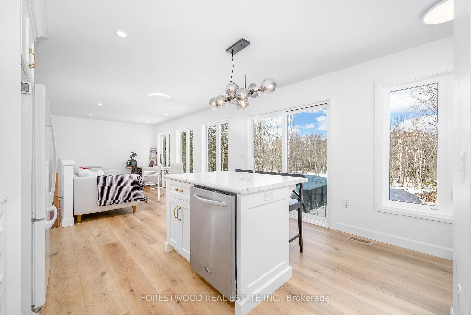 Photo 10 of 1150 Providence Drive, Algonquin Highlands, Stanhope — HOMEH