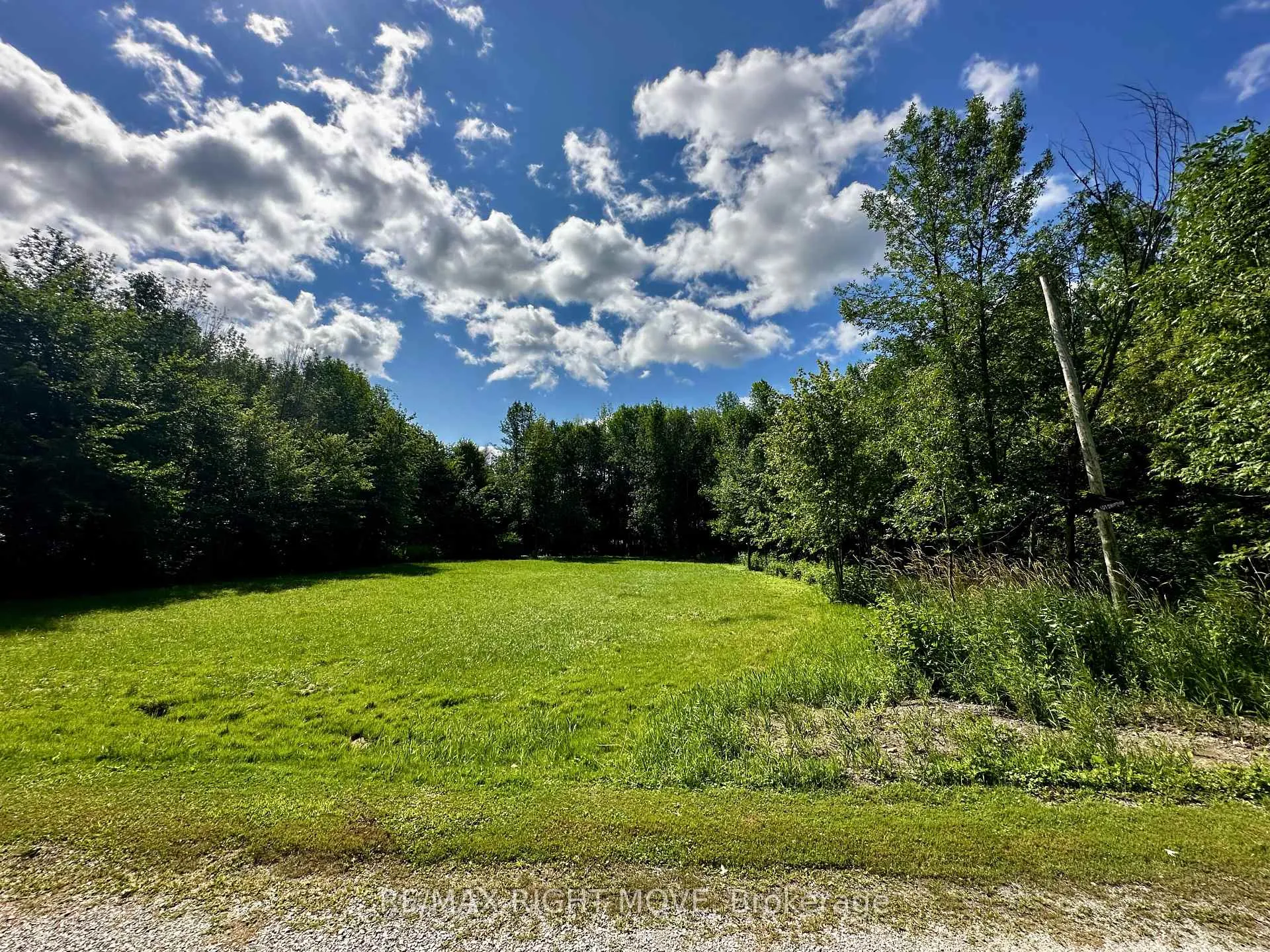 Photo 18 of 6091 Sheba Drive, Ramara, Rural Ramara — HOMEH
