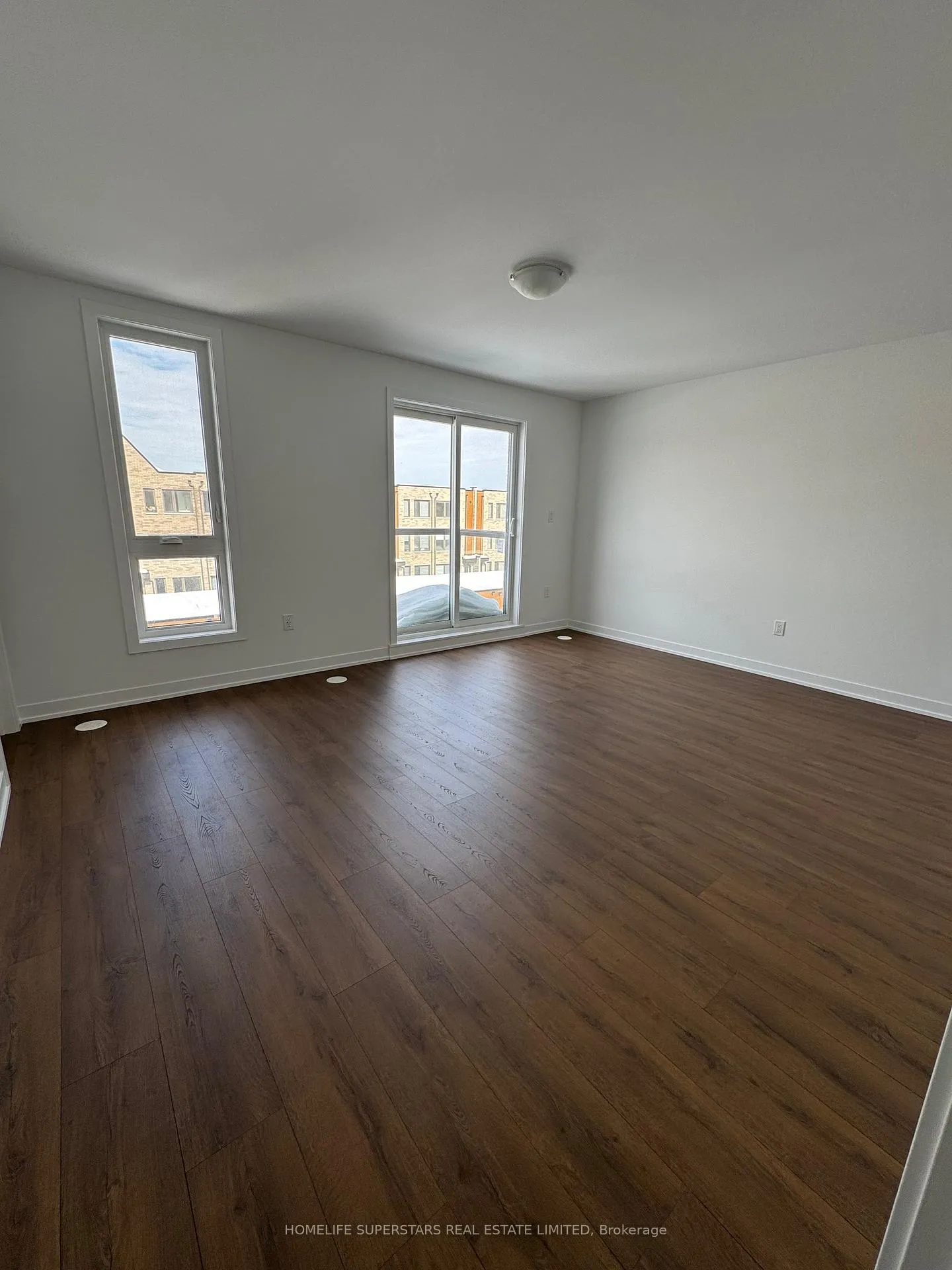 Photo 3 of 42 Turtle Island Road, Toronto, Englemount-Lawrence — HOMEH