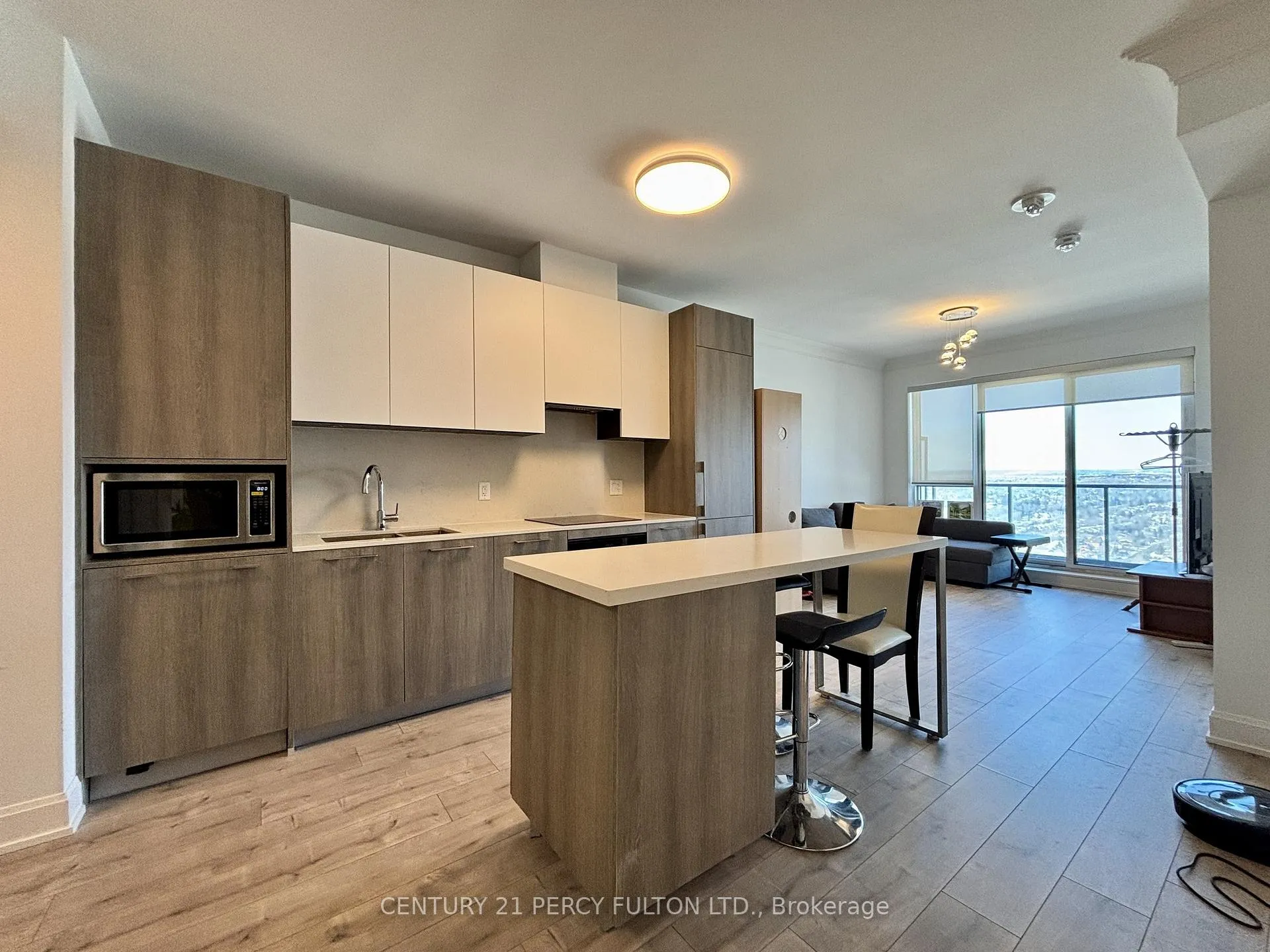 Photo 2 of Unit 3108, 8 Water Walk Drive, Markham, Unionville — HOMEH