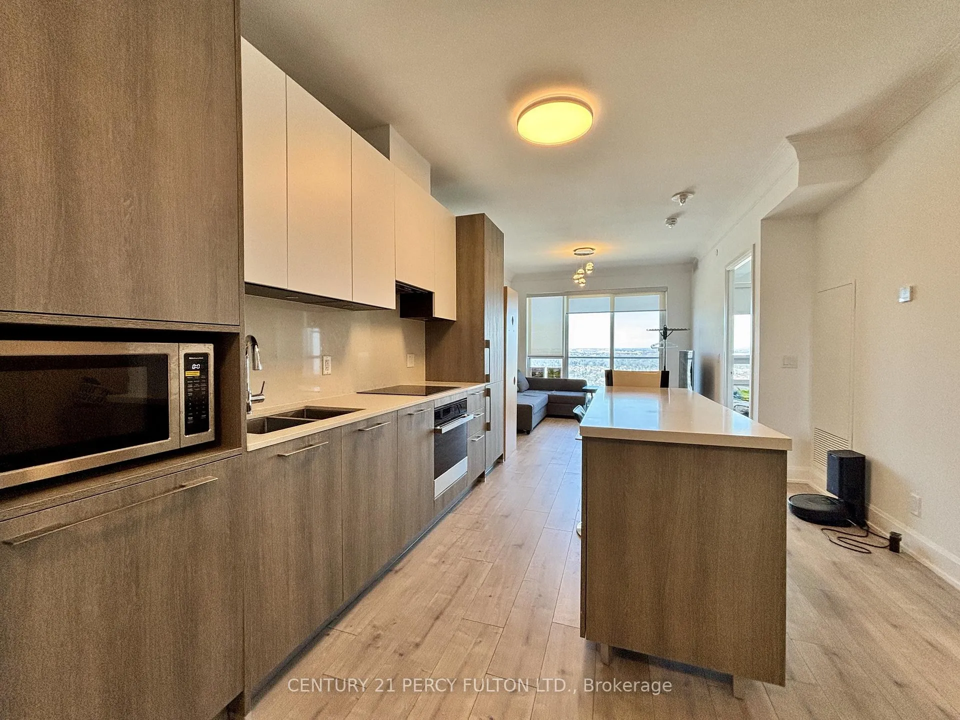Photo 3 of Unit 3108, 8 Water Walk Drive, Markham, Unionville — HOMEH