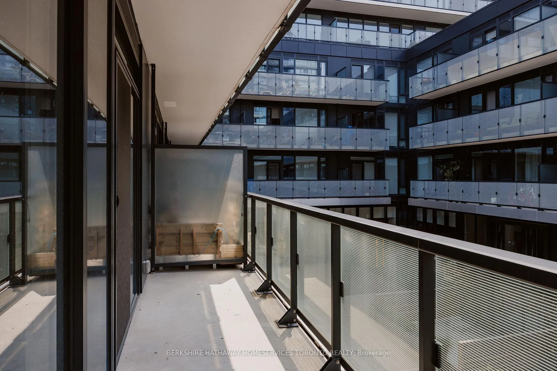 Photo 16 of Unit S316, 35 Rolling Mills Road, Toronto, Waterfront Communities — HOMEH