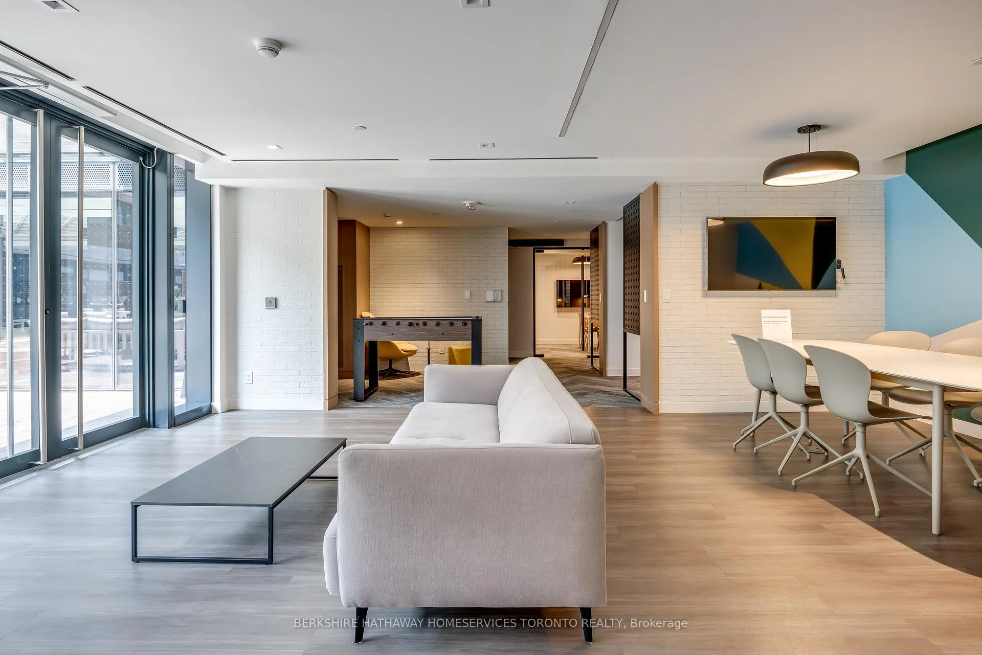 Photo 17 of Unit S316, 35 Rolling Mills Road, Toronto, Waterfront Communities — HOMEH