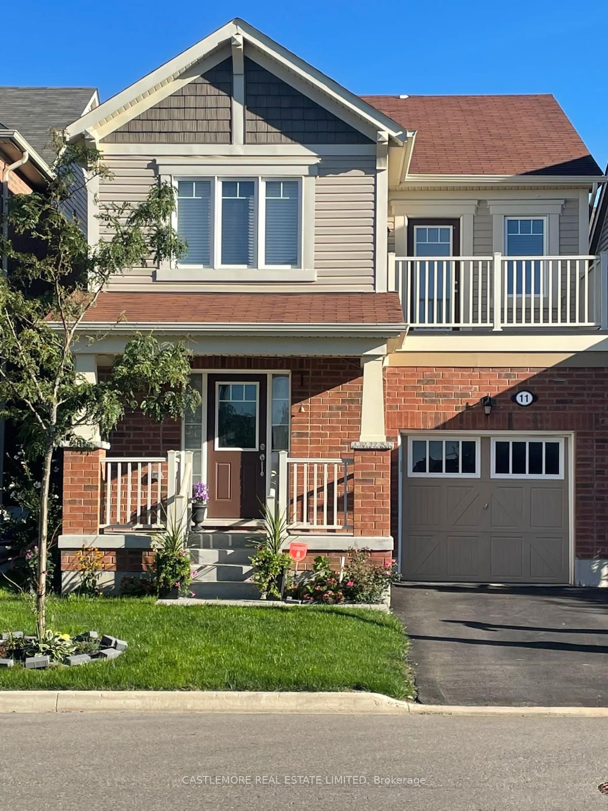 Photo 1 of 11 Bannister Crescent, Brampton, Northwest Brampton — HOMEH