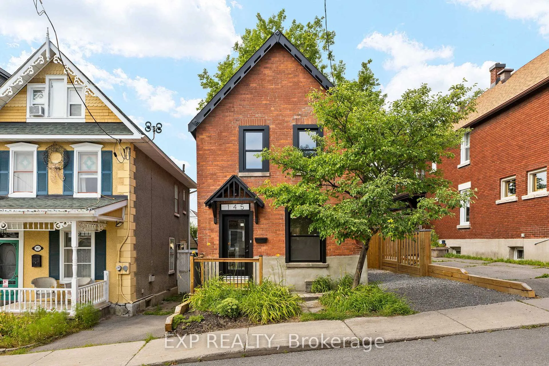 Photo 2 of 145 Willow Street, Ottawa, West Centre Town — HOMEH