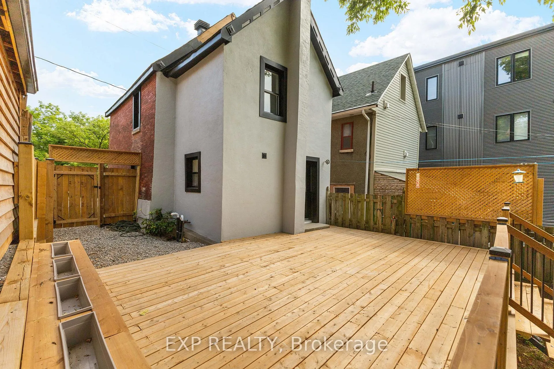Photo 33 of 145 Willow Street, Ottawa, West Centre Town — HOMEH