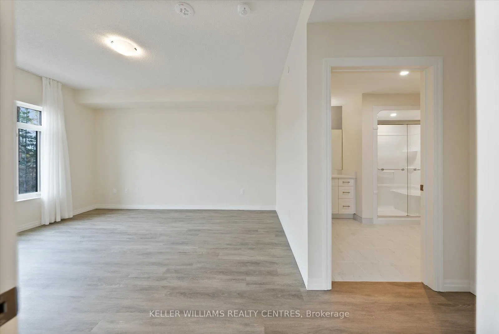 Photo 17 of Unit 303, 460 William Graham Drive, Aurora, Rural Aurora — HOMEH