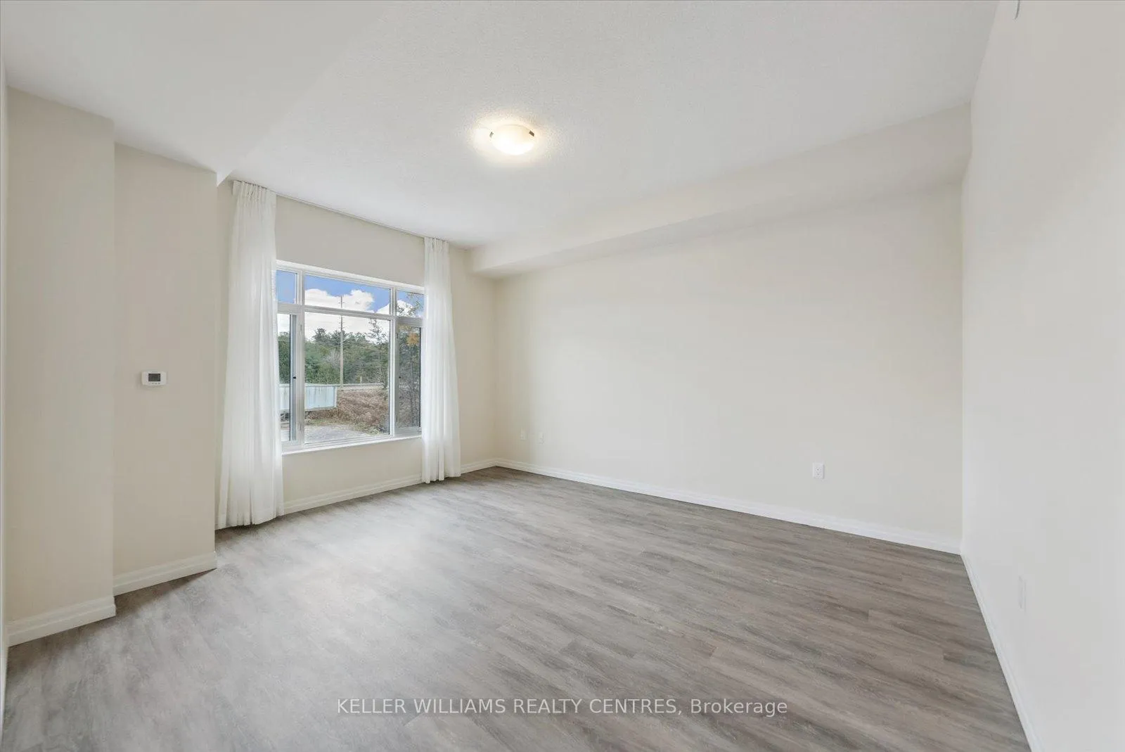 Photo 18 of Unit 303, 460 William Graham Drive, Aurora, Rural Aurora — HOMEH