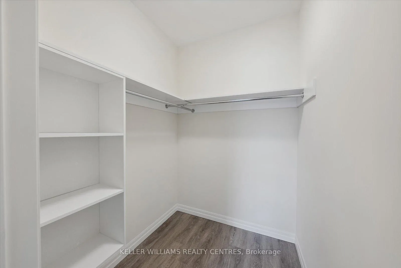 Photo 20 of Unit 303, 460 William Graham Drive, Aurora, Rural Aurora — HOMEH