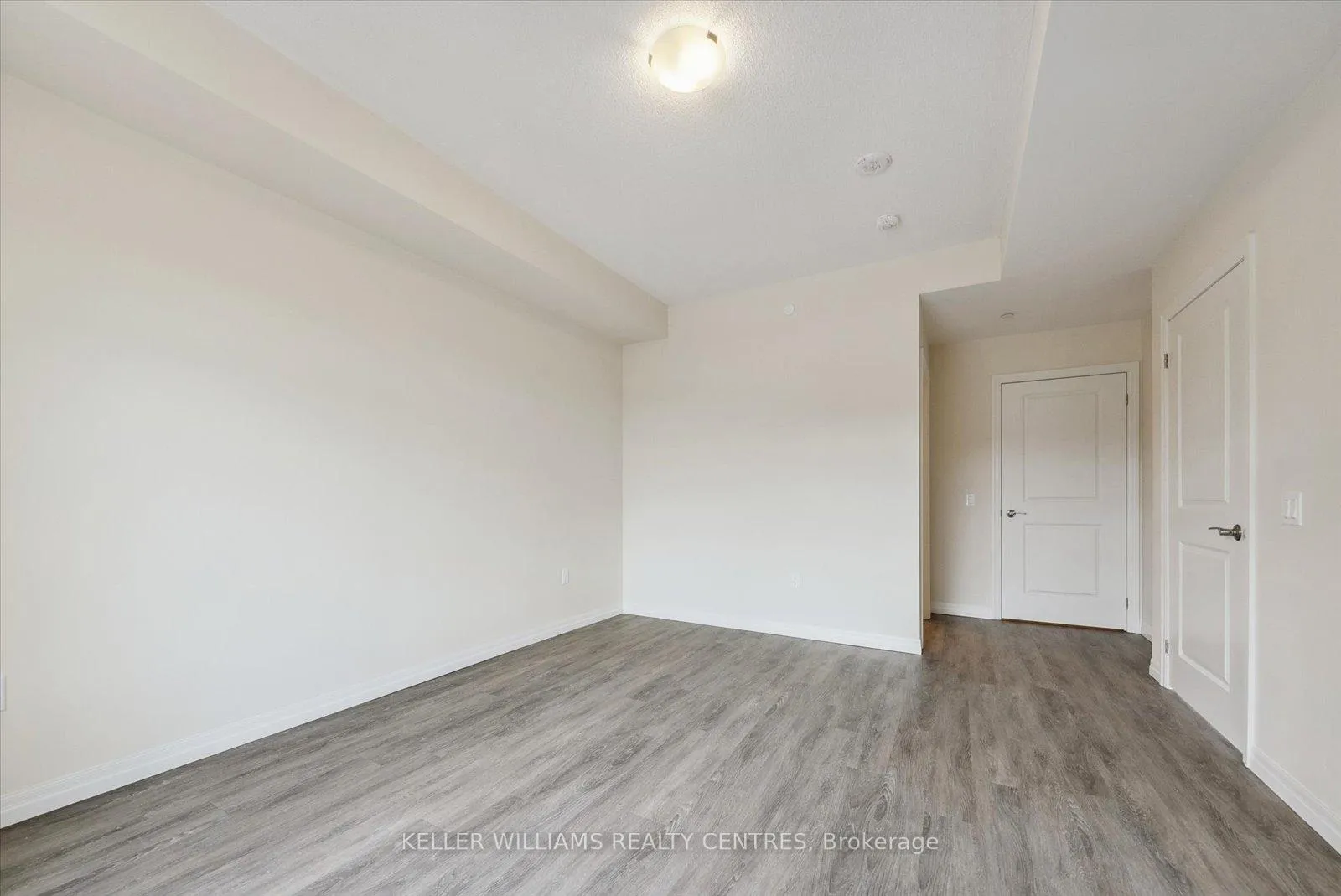 Photo 21 of Unit 303, 460 William Graham Drive, Aurora, Rural Aurora — HOMEH