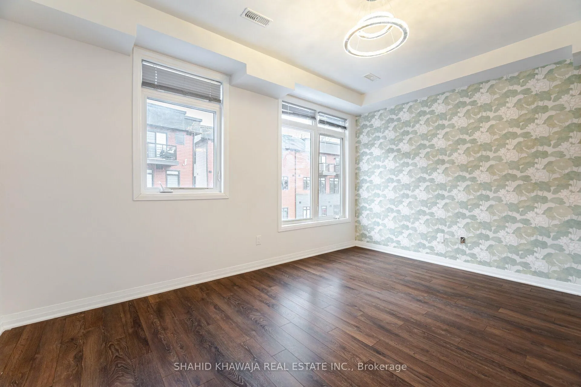 Photo 12 of Unit 46, 2 Willow Street, Brant, Paris — HOMEH