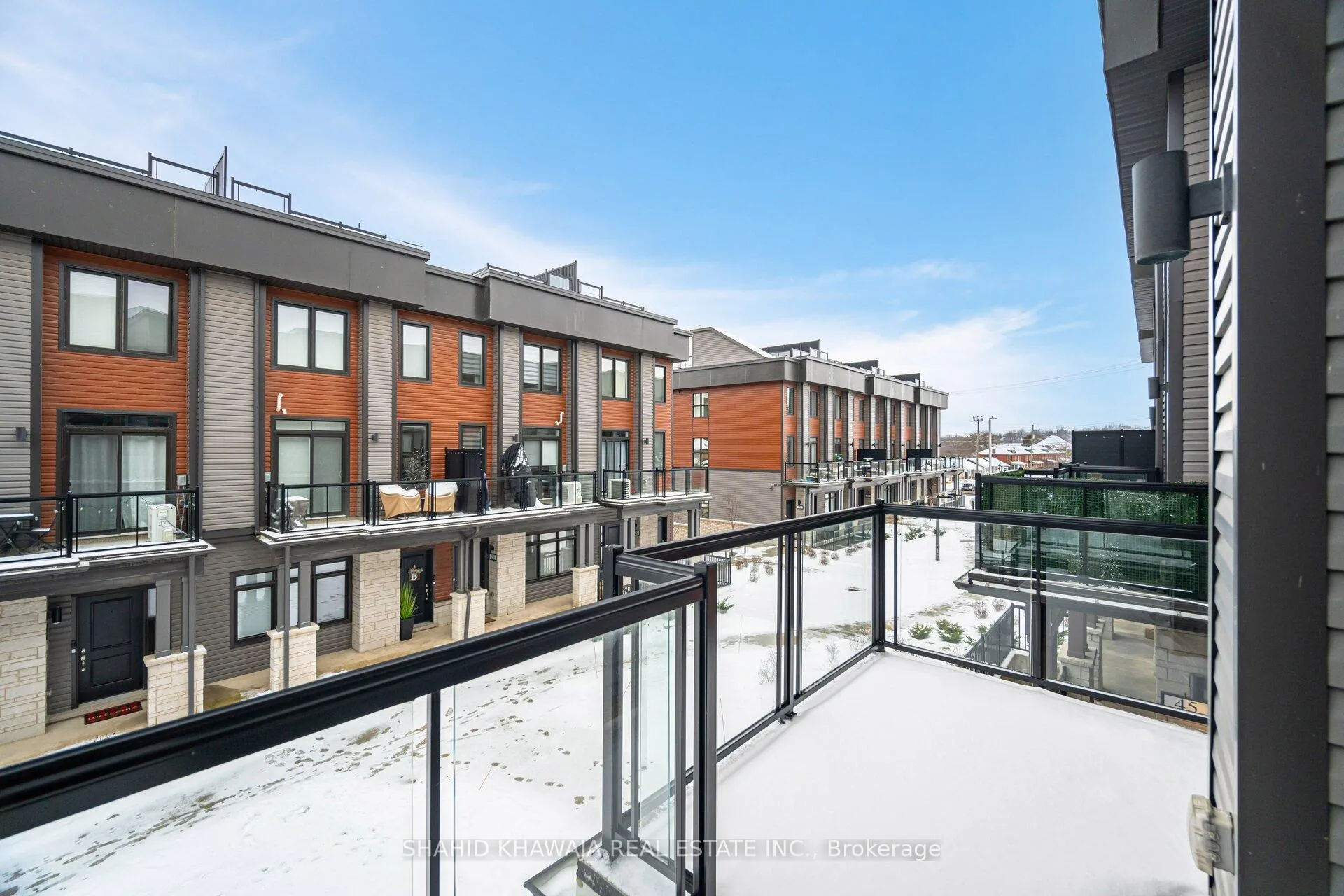 Photo 15 of Unit 46, 2 Willow Street, Brant, Paris — HOMEH