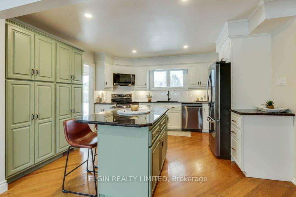 Photo 7 of 82 Lawton Street, Central Elgin, Rural Central Elgin — HOMEH