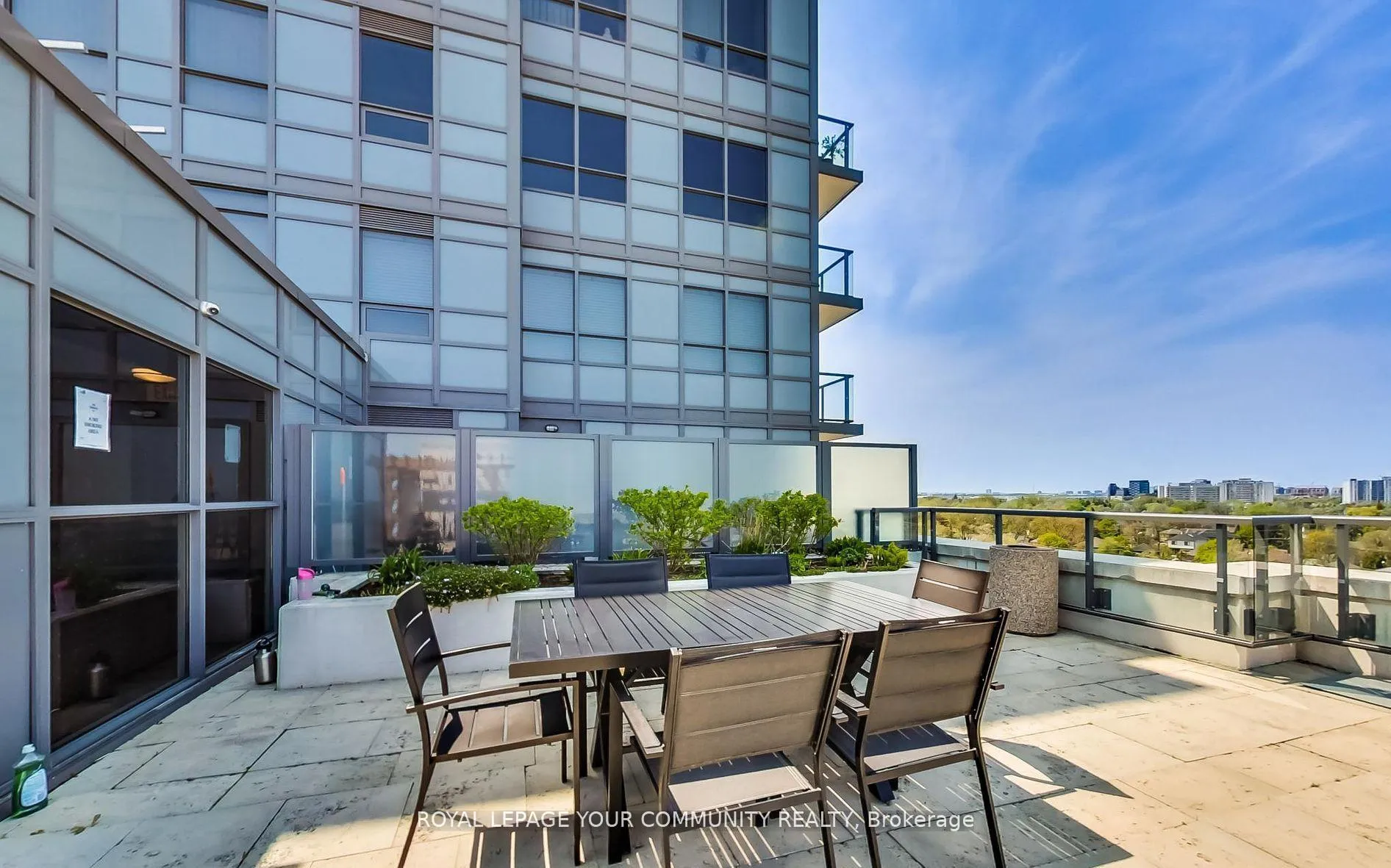 Photo 14 of Unit 419, 35 Saranac Boulevard, Toronto, Englemount-Lawrence — HOMEH