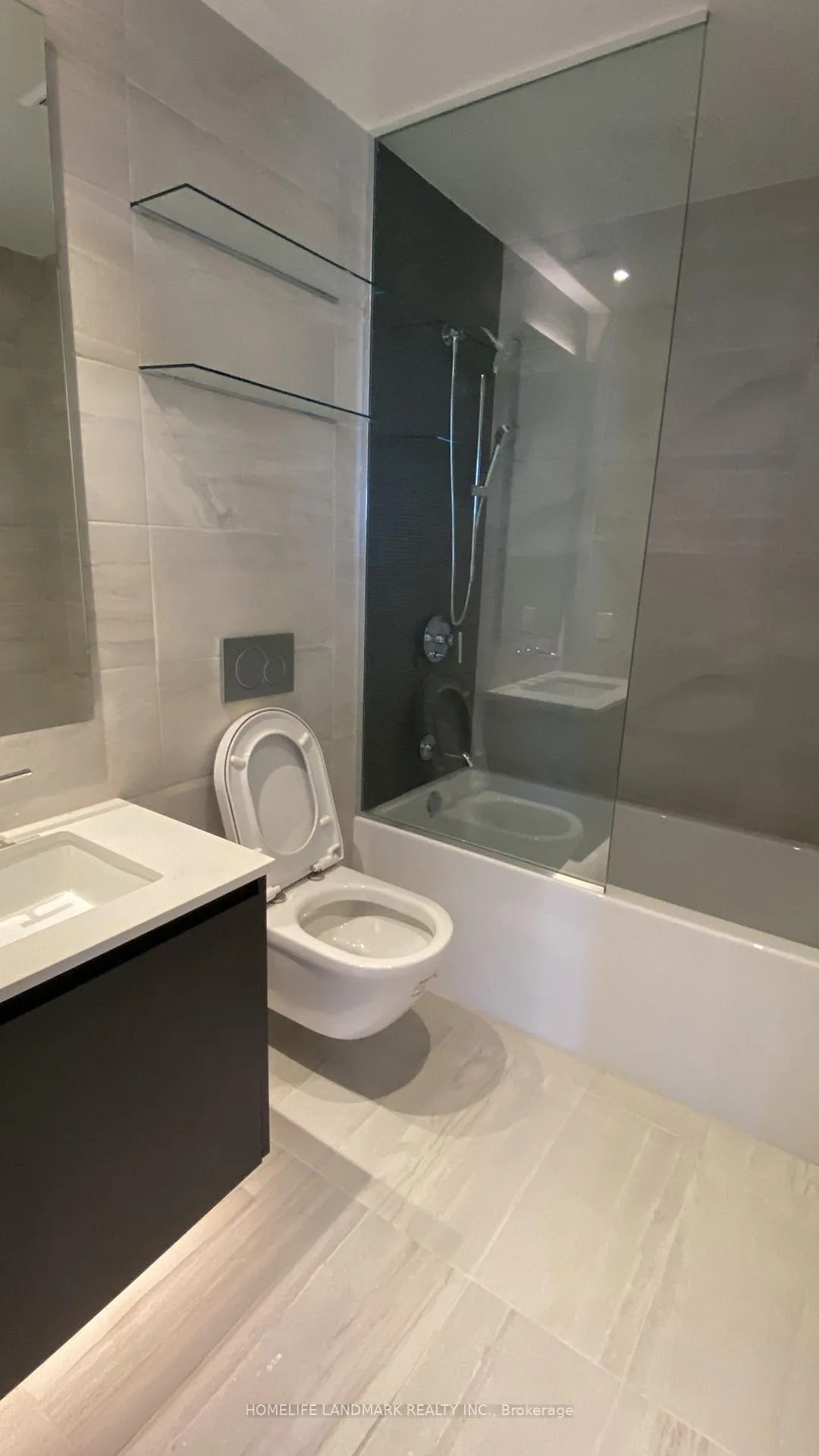 Photo 4 of Unit 2401, 81 Wellesley St .E Street, Toronto, Church-Yonge Corridor — HOMEH