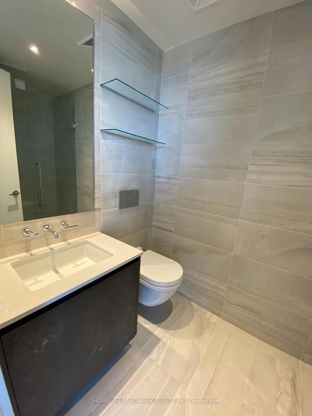 Photo 8 of Unit 2401, 81 Wellesley St .E Street, Toronto, Church-Yonge Corridor — HOMEH