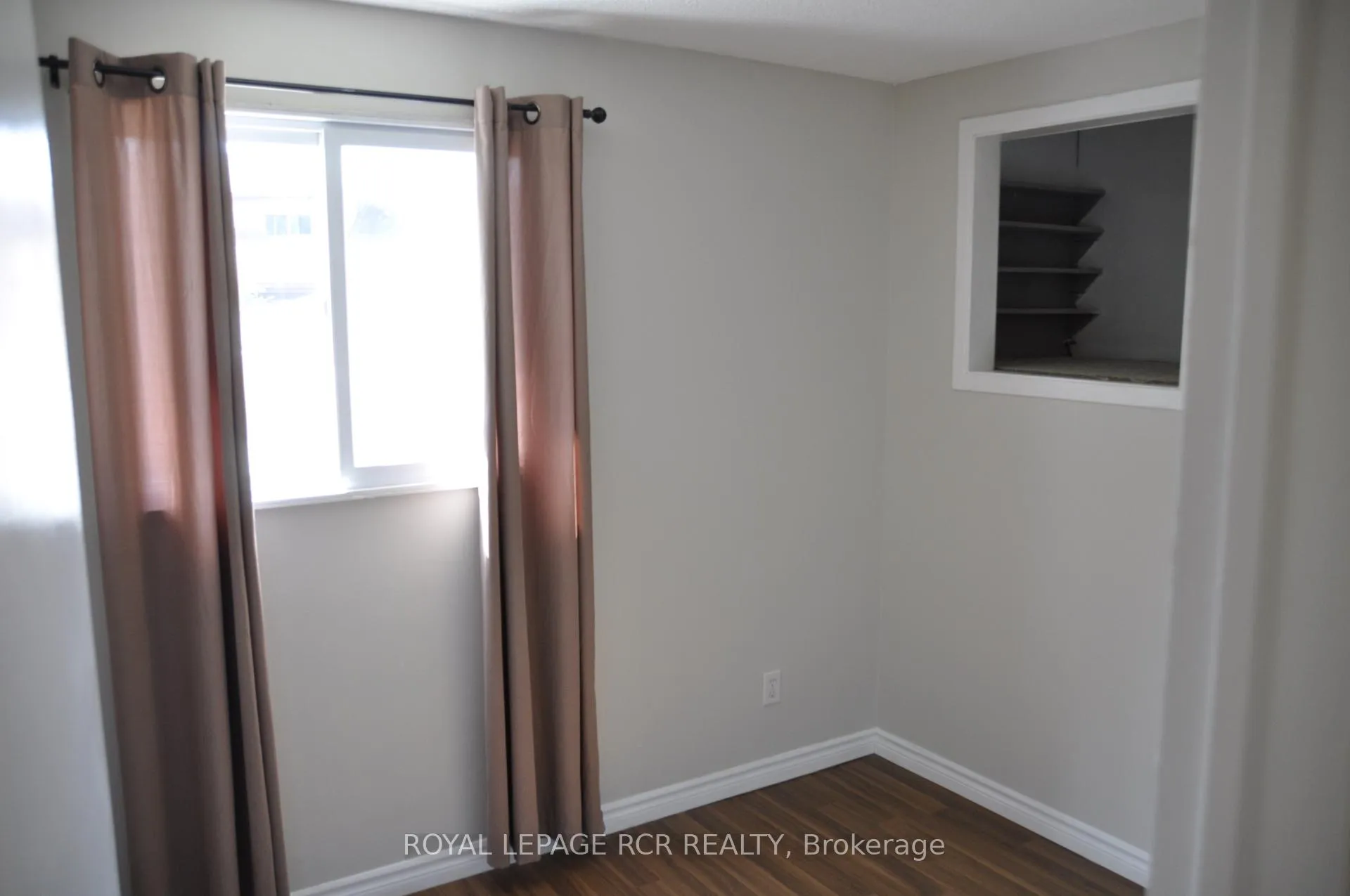 Photo 11 of 278 Whitehead Crescent, Caledon, Bolton North — HOMEH