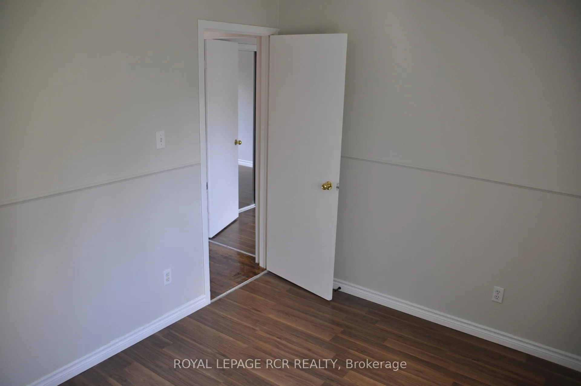Photo 13 of 278 Whitehead Crescent, Caledon, Bolton North — HOMEH