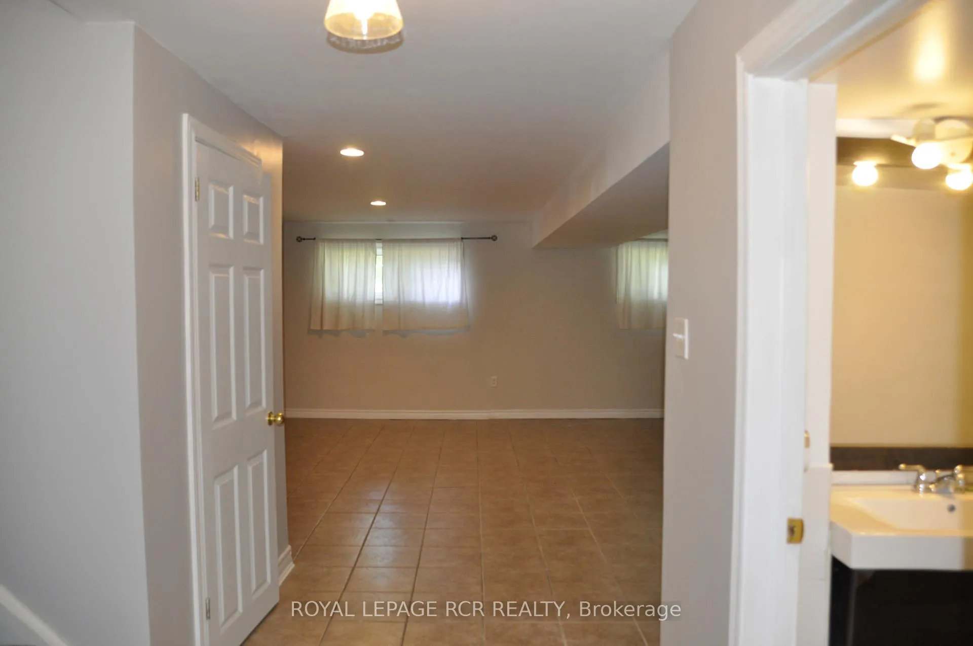 Photo 18 of 278 Whitehead Crescent, Caledon, Bolton North — HOMEH