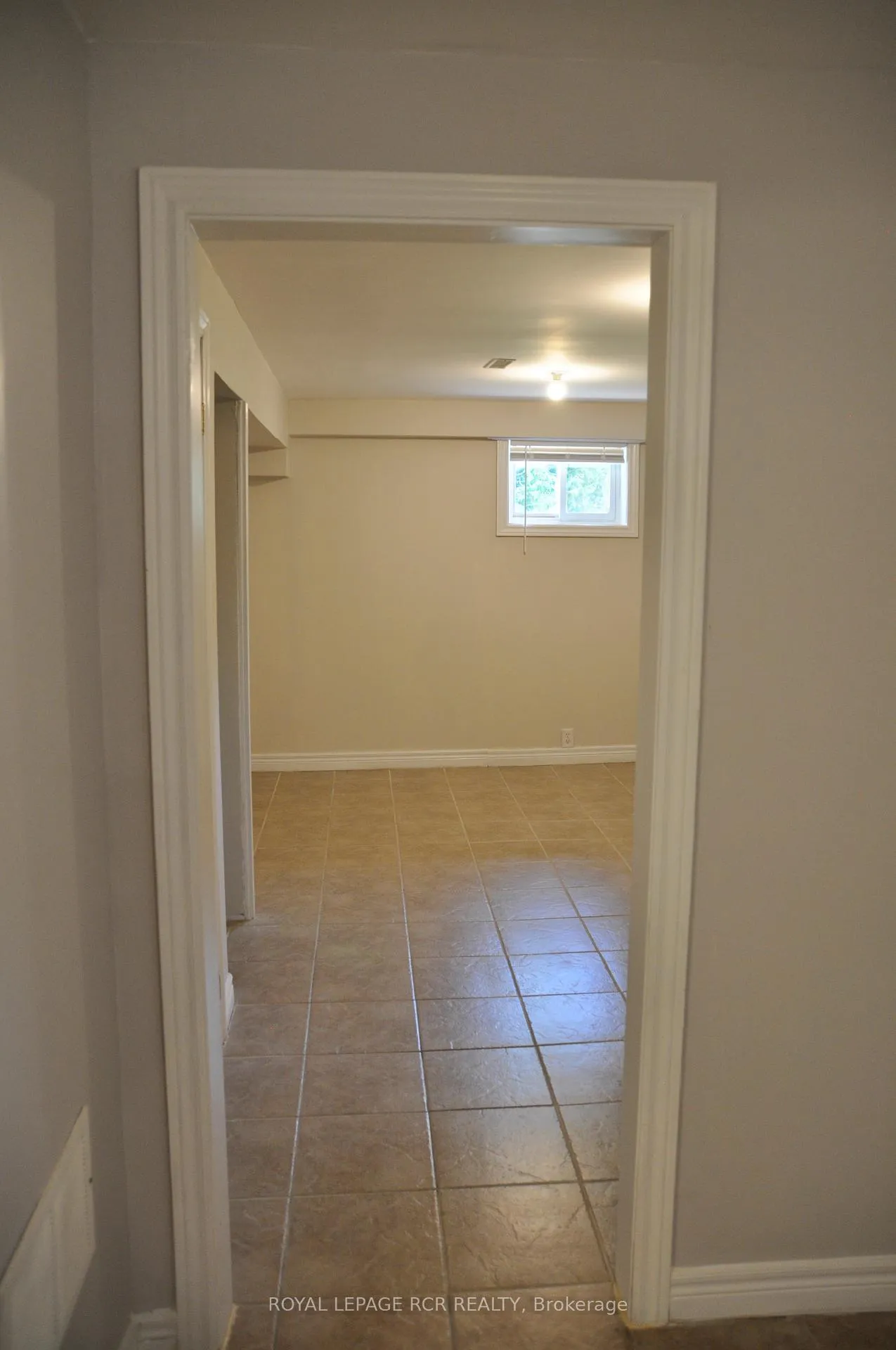 Photo 23 of 278 Whitehead Crescent, Caledon, Bolton North — HOMEH