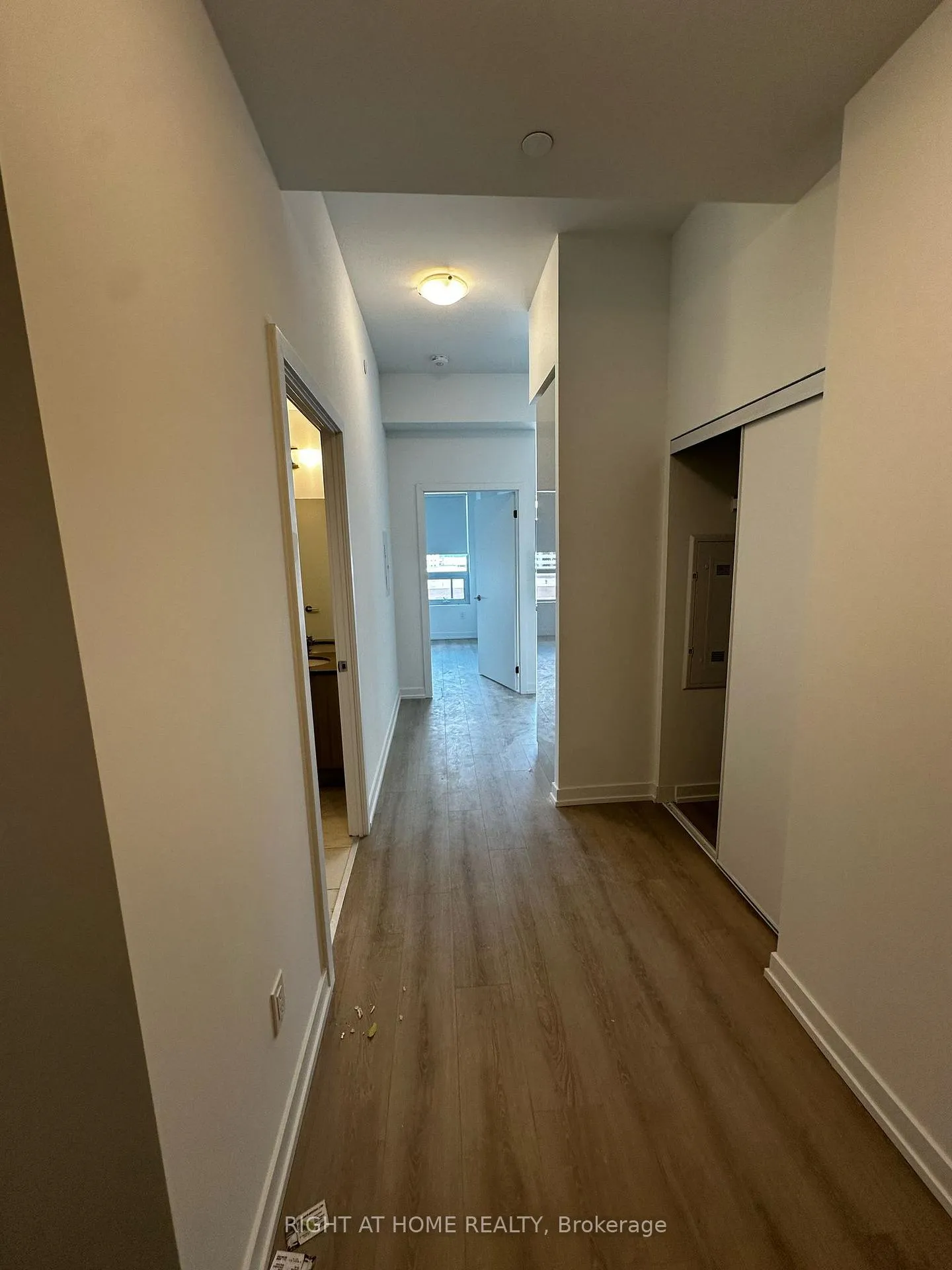 Photo 3 of Unit 613, 1435 celebration Drive, Pickering, Bay Ridges — HOMEH