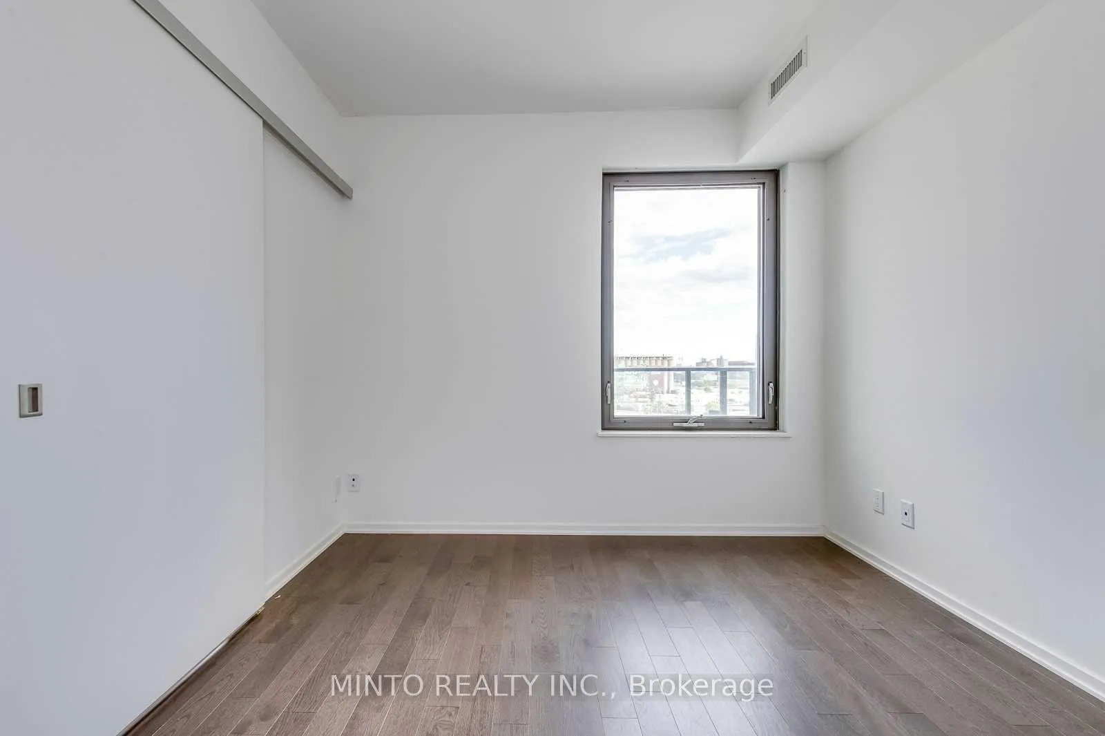 Photo 10 of Unit 907, 12 Bonnycastle Street, Toronto, Waterfront Communities — HOMEH