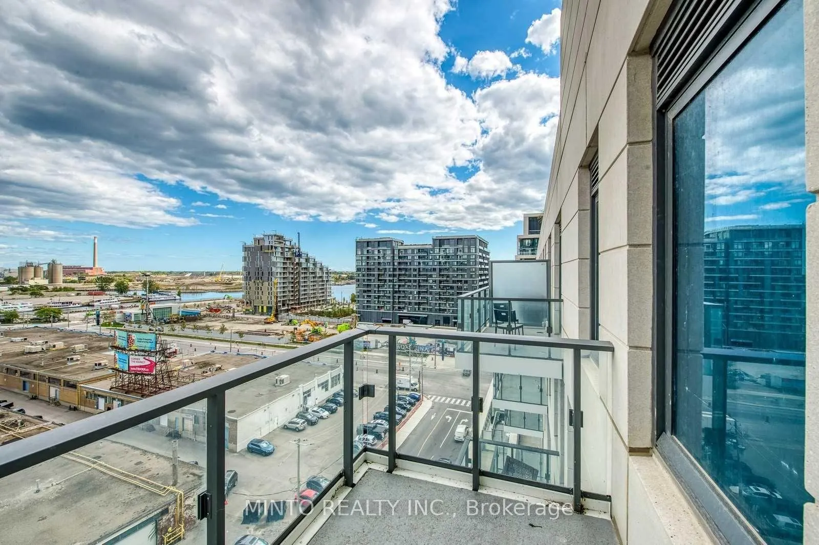 Photo 14 of Unit 907, 12 Bonnycastle Street, Toronto, Waterfront Communities — HOMEH