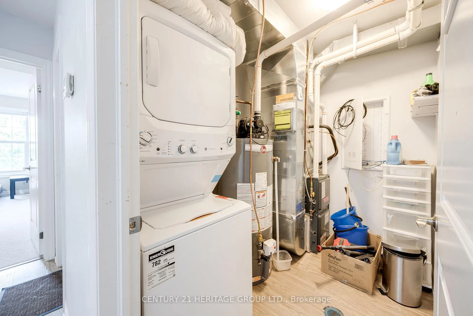 Photo 14 of Unit 5, 244 Penetanguishene Road, Barrie, Georgian Drive — HOMEH