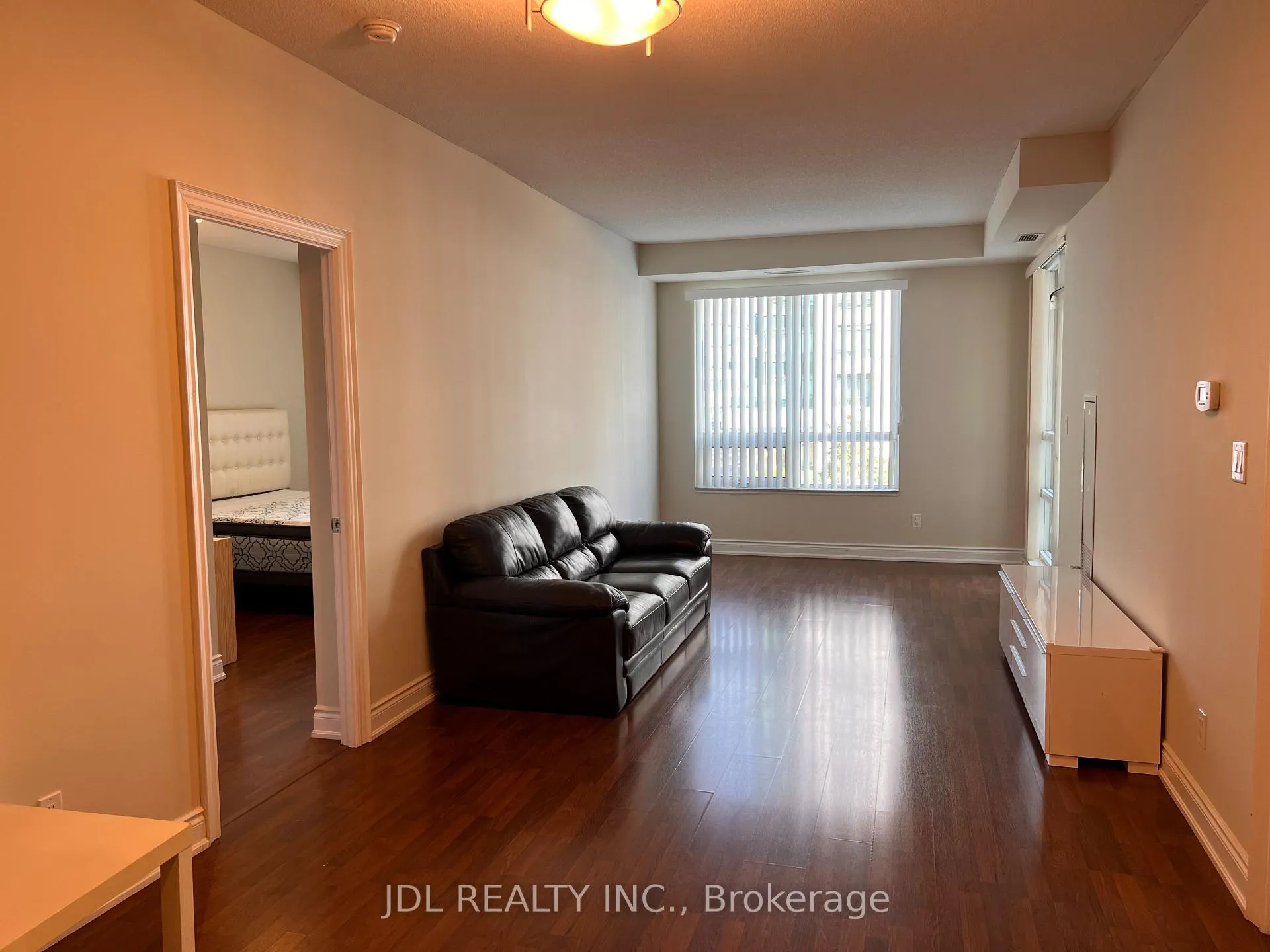 Photo 5 of Unit 208, 60 South Town Centre Boulevard, Markham, Unionville — HOMEH