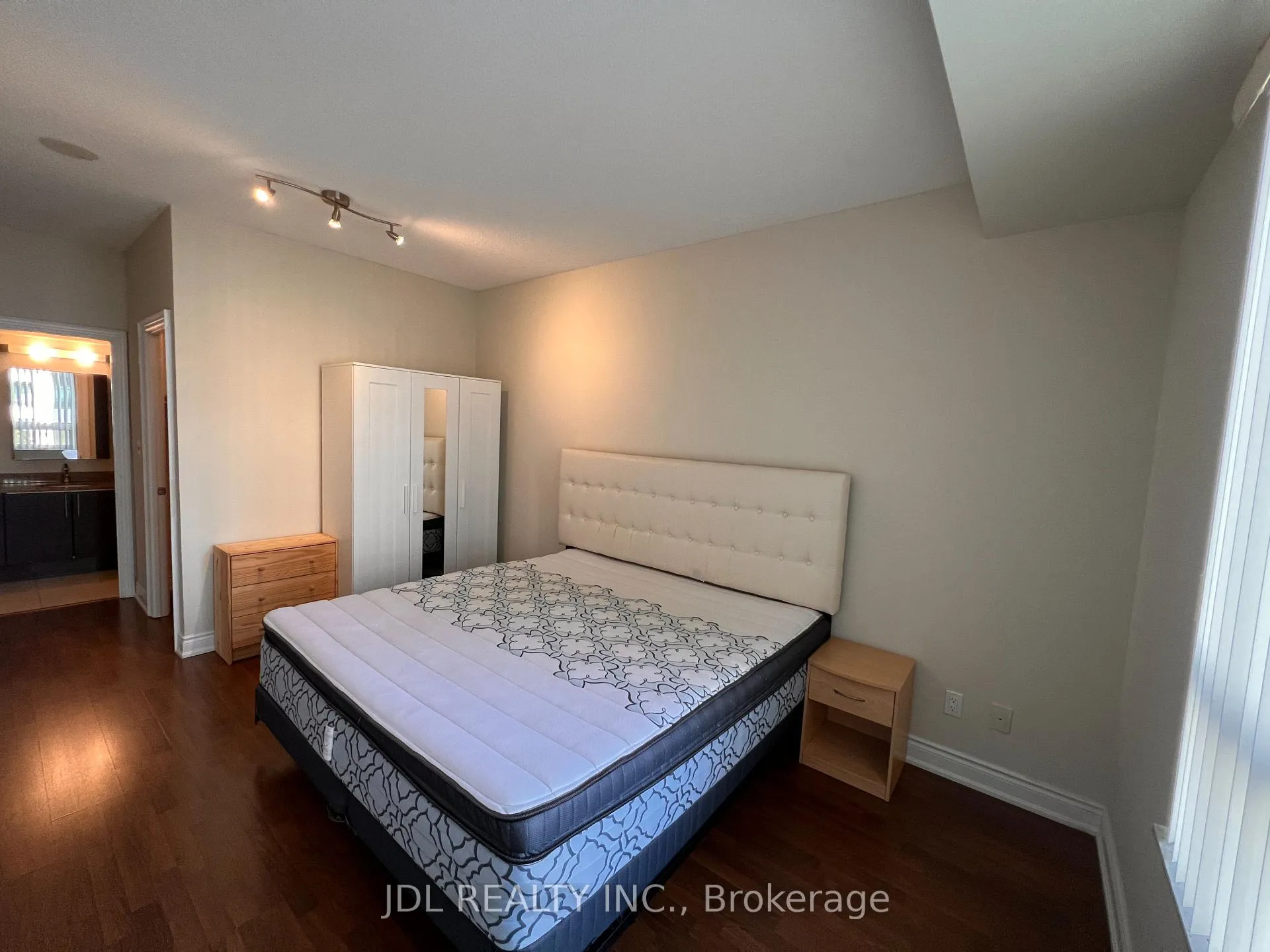Photo 15 of Unit 208, 60 South Town Centre Boulevard, Markham, Unionville — HOMEH