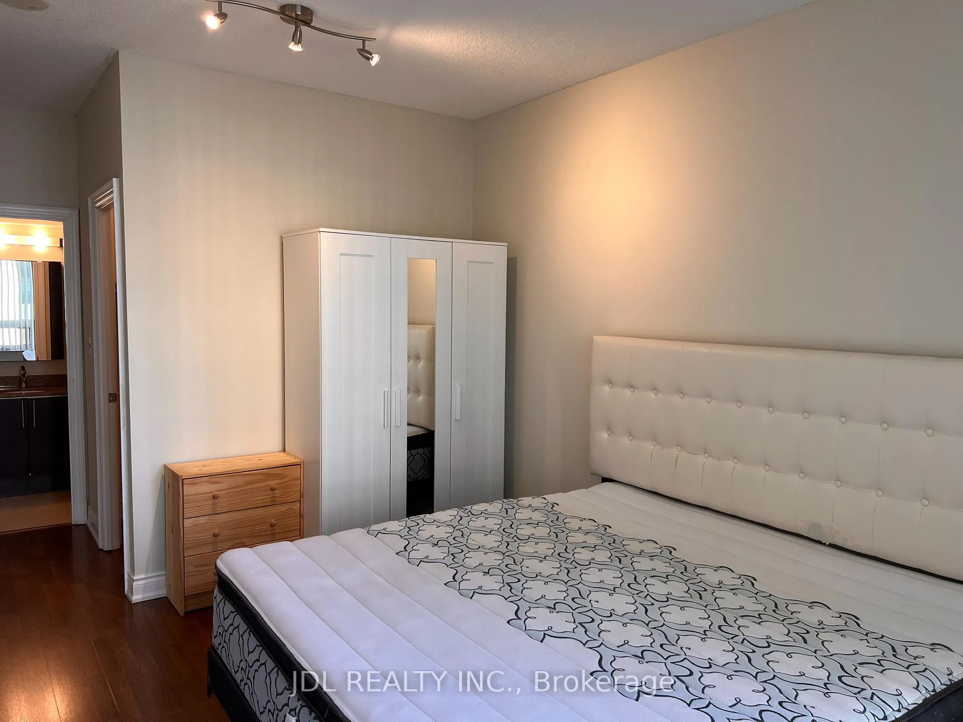 Photo 16 of Unit 208, 60 South Town Centre Boulevard, Markham, Unionville — HOMEH