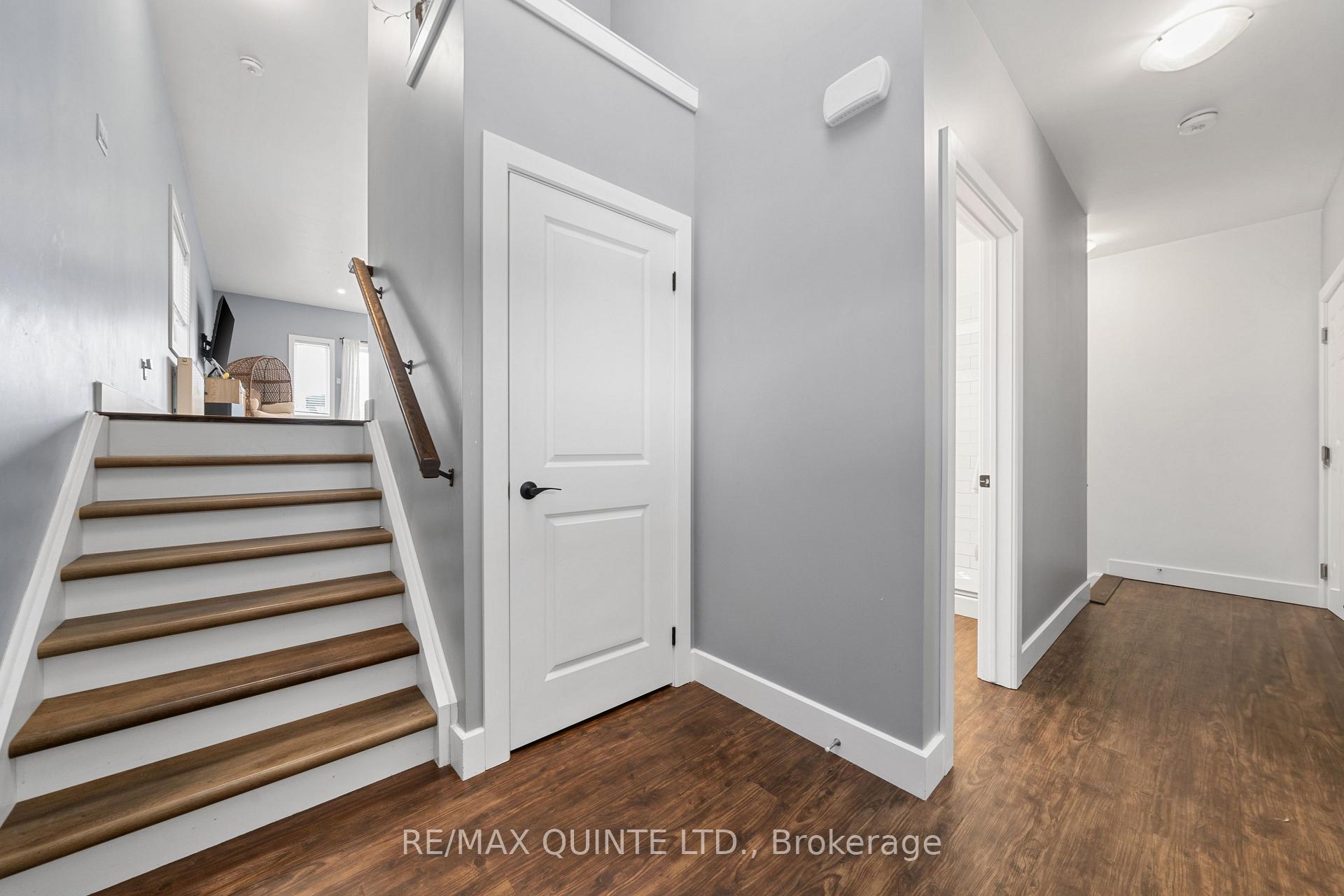 Photo 7 of Unit A & B, 10 Lehtinen Crescent, Belleville, Belleville Ward — HOMEH