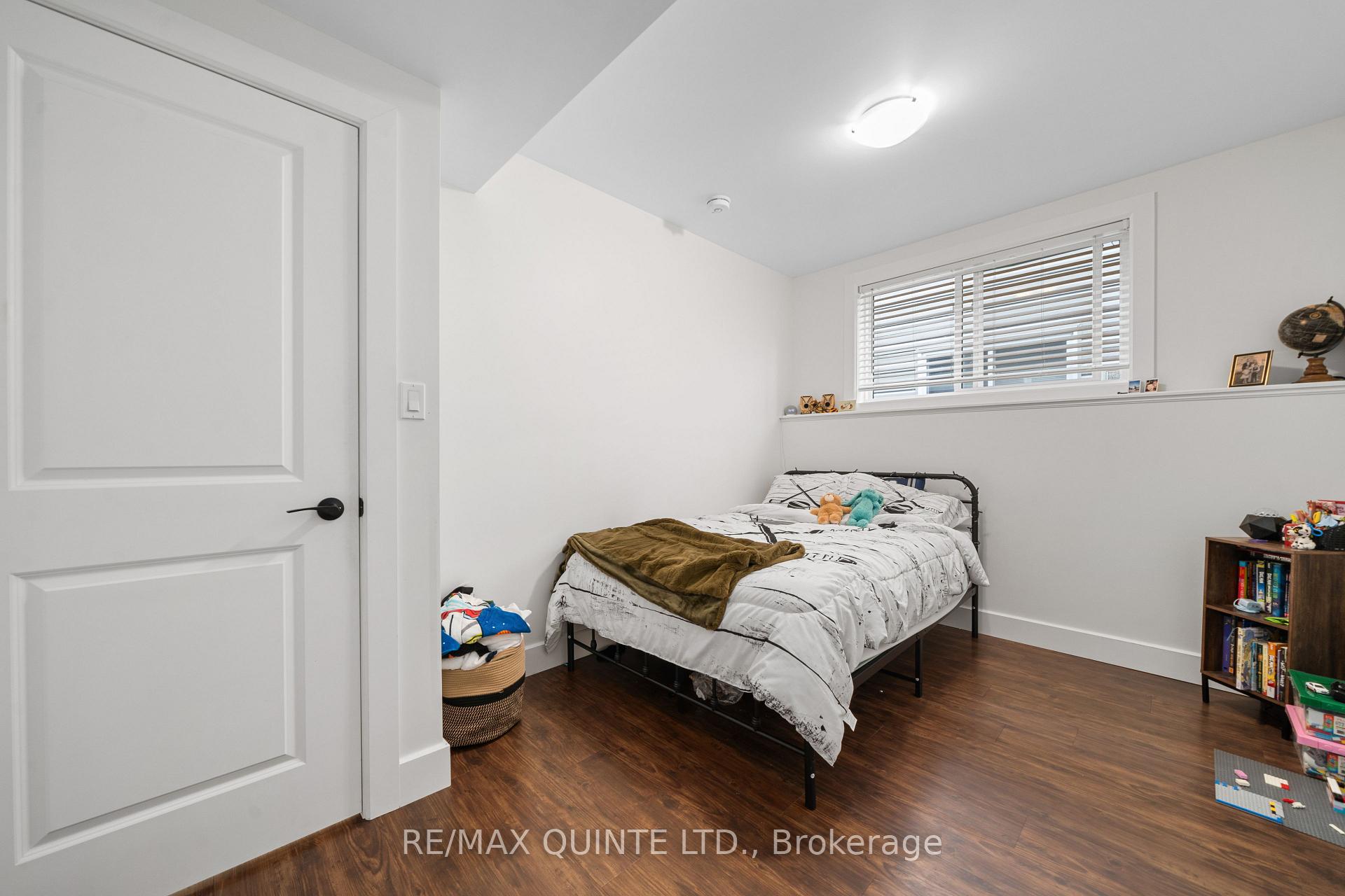 Photo 19 of Unit A & B, 10 Lehtinen Crescent, Belleville, Belleville Ward — HOMEH