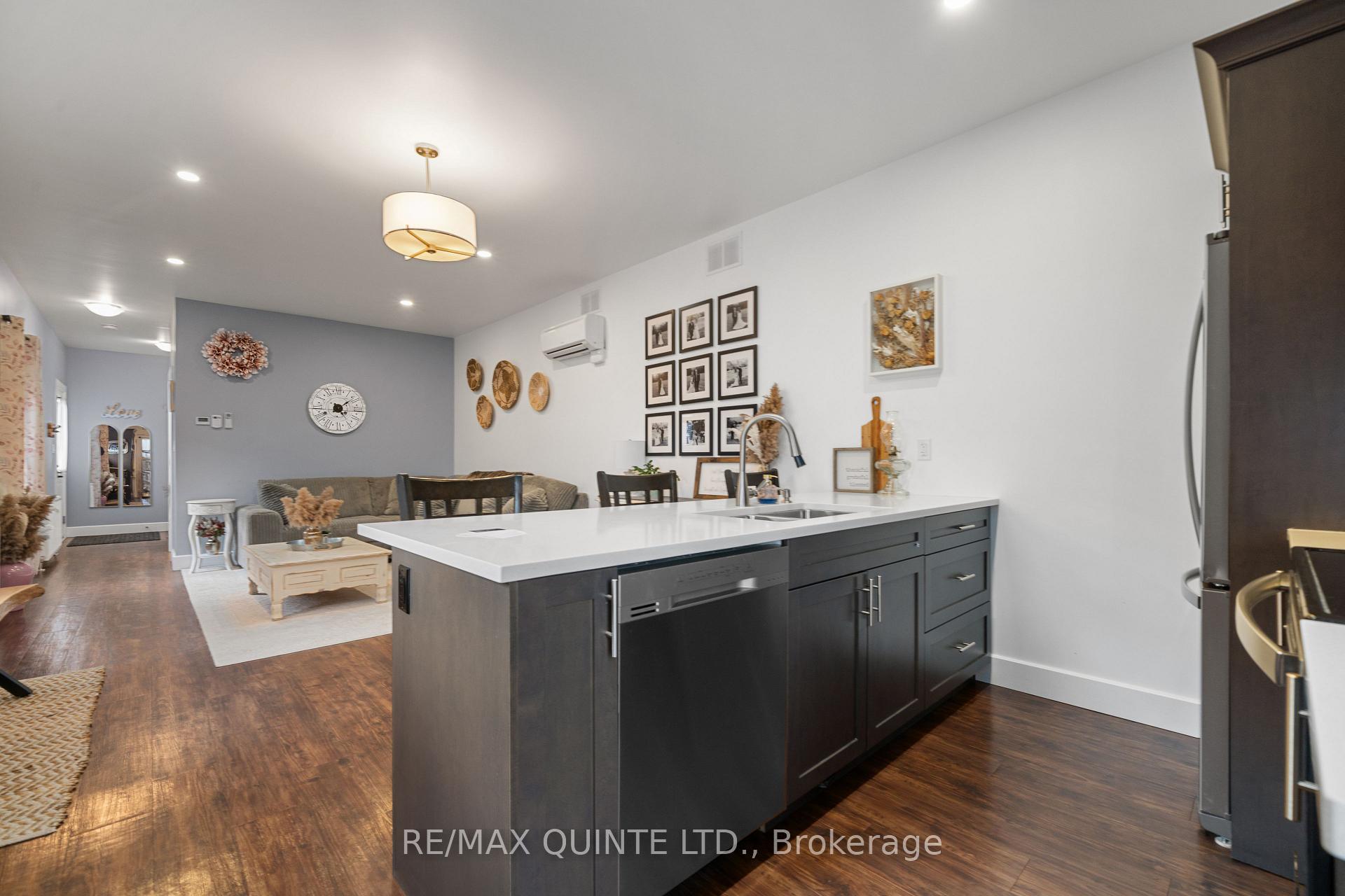 Photo 34 of Unit A & B, 10 Lehtinen Crescent, Belleville, Belleville Ward — HOMEH