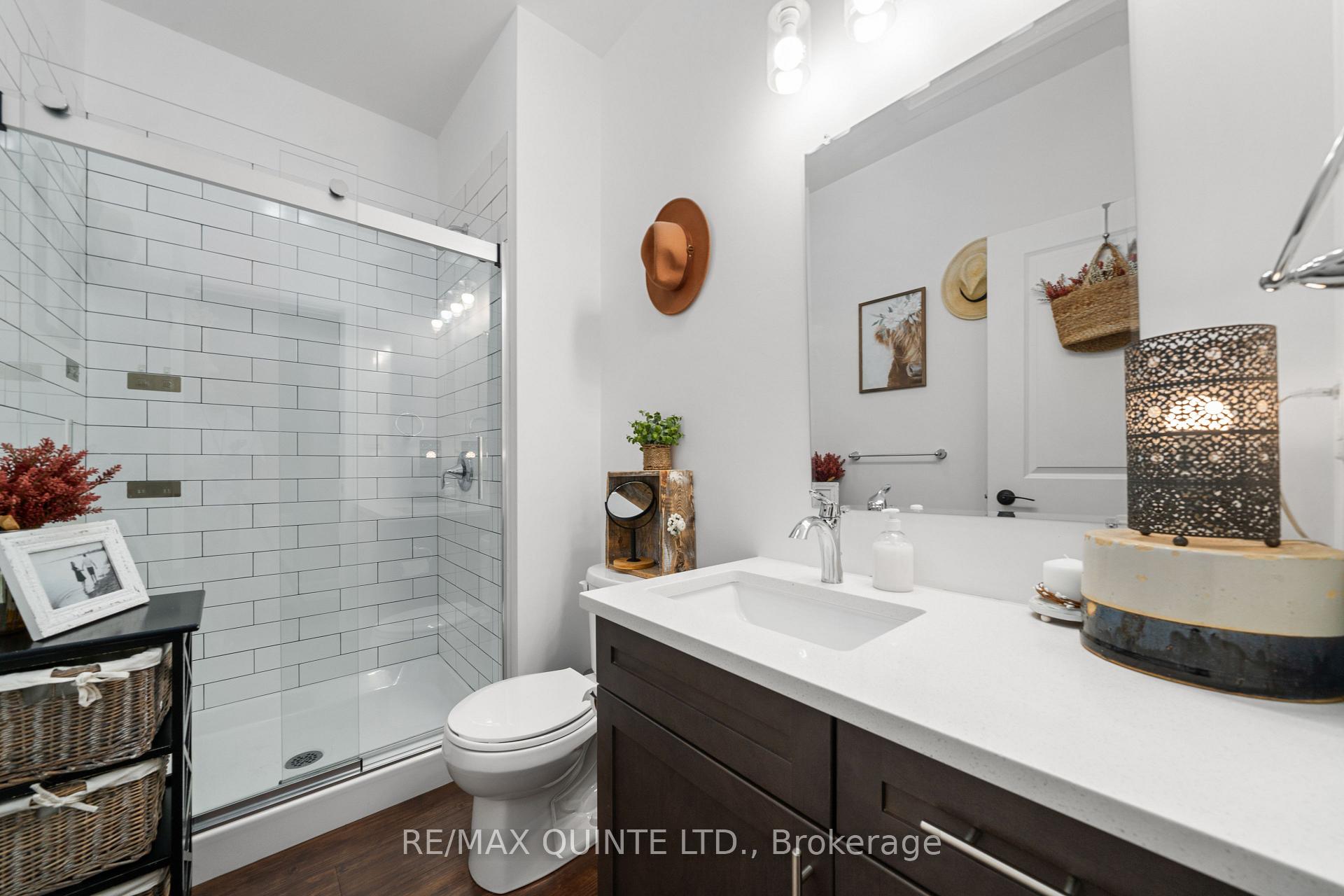 Photo 37 of Unit A & B, 10 Lehtinen Crescent, Belleville, Belleville Ward — HOMEH