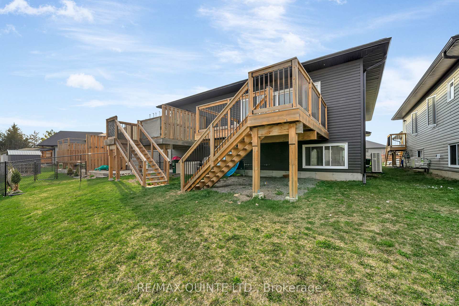Photo 48 of Unit A & B, 10 Lehtinen Crescent, Belleville, Belleville Ward — HOMEH