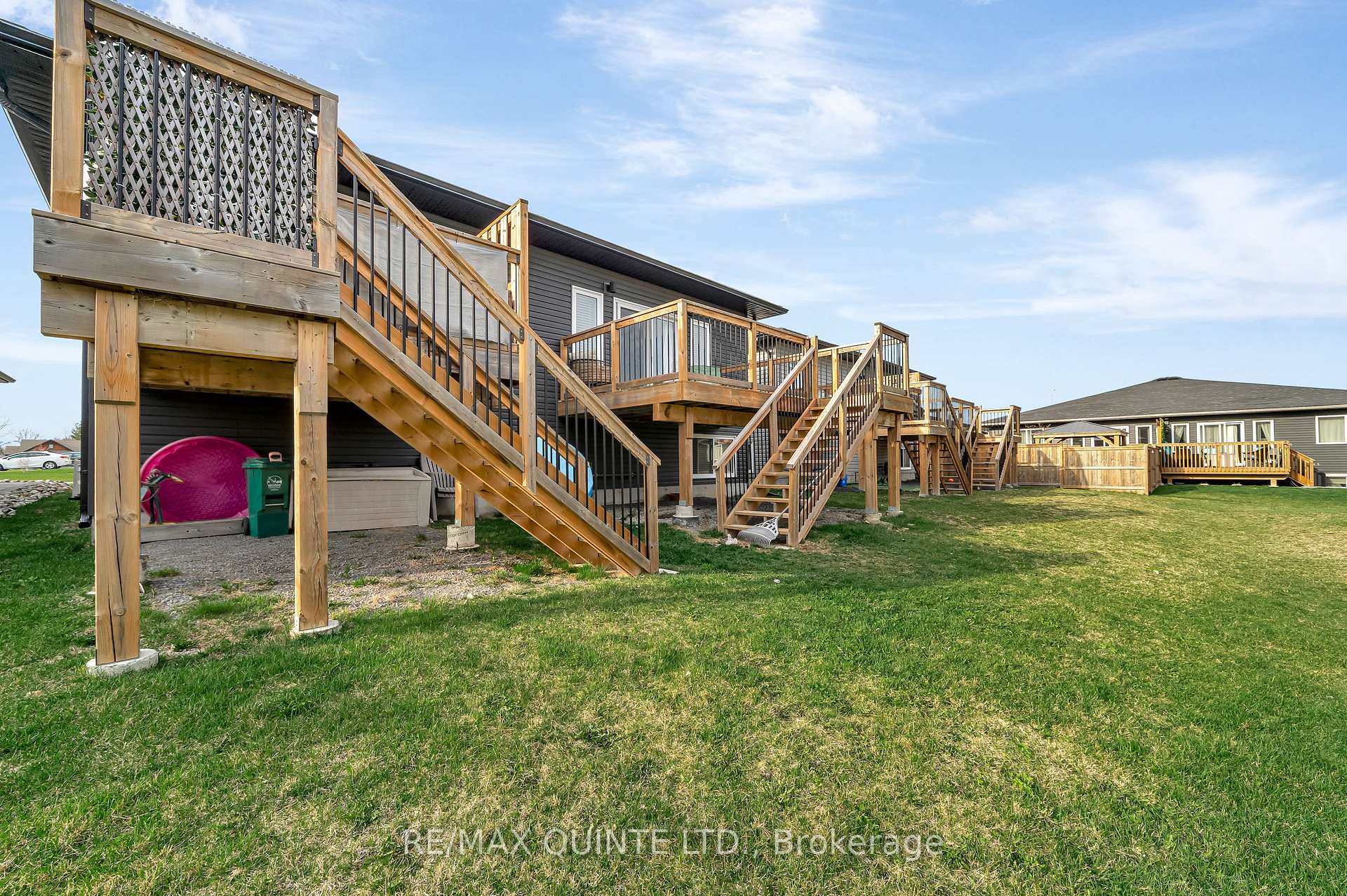 Photo 50 of Unit A & B, 10 Lehtinen Crescent, Belleville, Belleville Ward — HOMEH