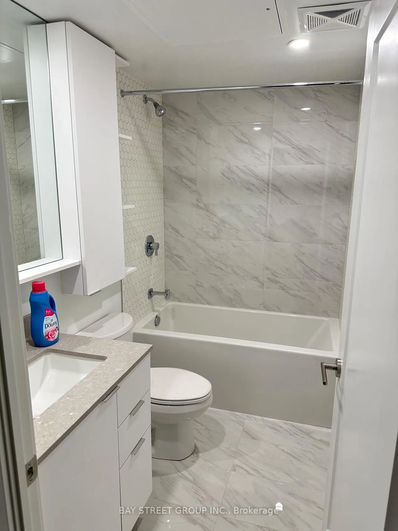 Photo 15 of Unit 712, 9 Clegg Road, Markham, Unionville — HOMEH