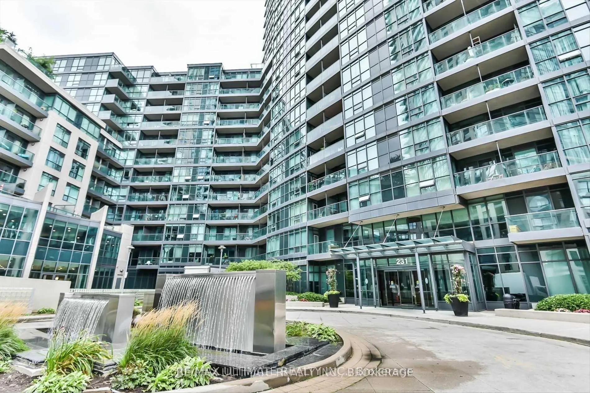 Front of Unit 228, 231 Fort York Boulevard