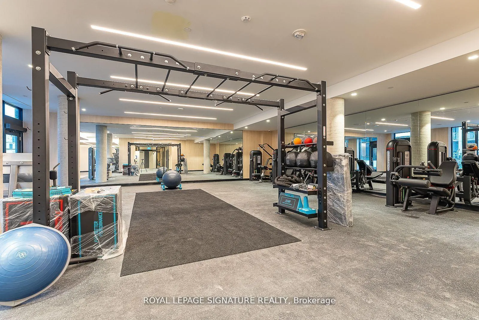 Photo 20 of Unit 515, 2020 Bathurst Street, Toronto, Humewood-Cedarvale — HOMEH