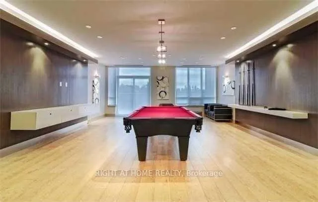 Photo 9 of Unit 510, 7167 Yonge Street, Markham, Thornhill — HOMEH