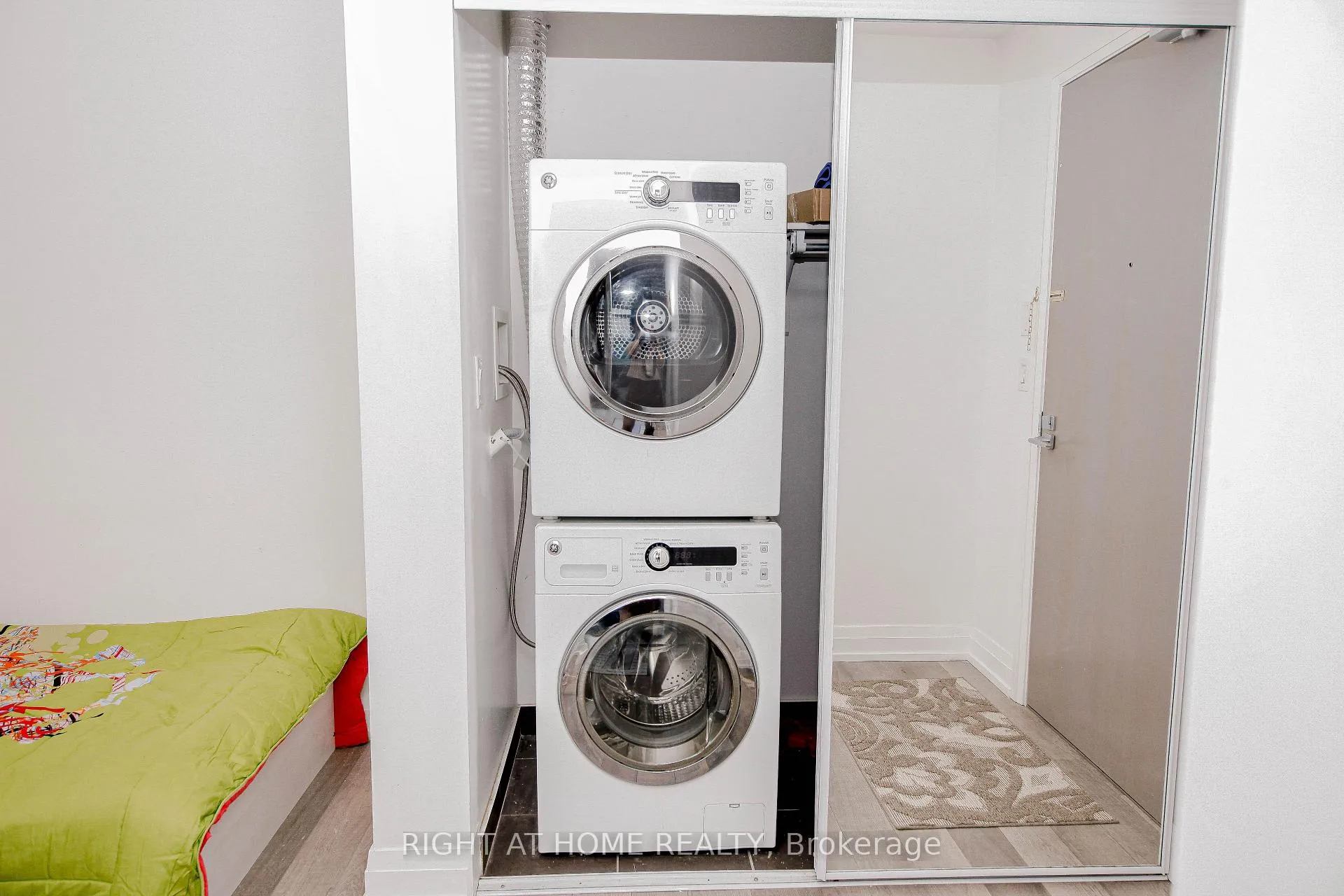 Photo 27 of Unit 510, 7167 Yonge Street, Markham, Thornhill — HOMEH