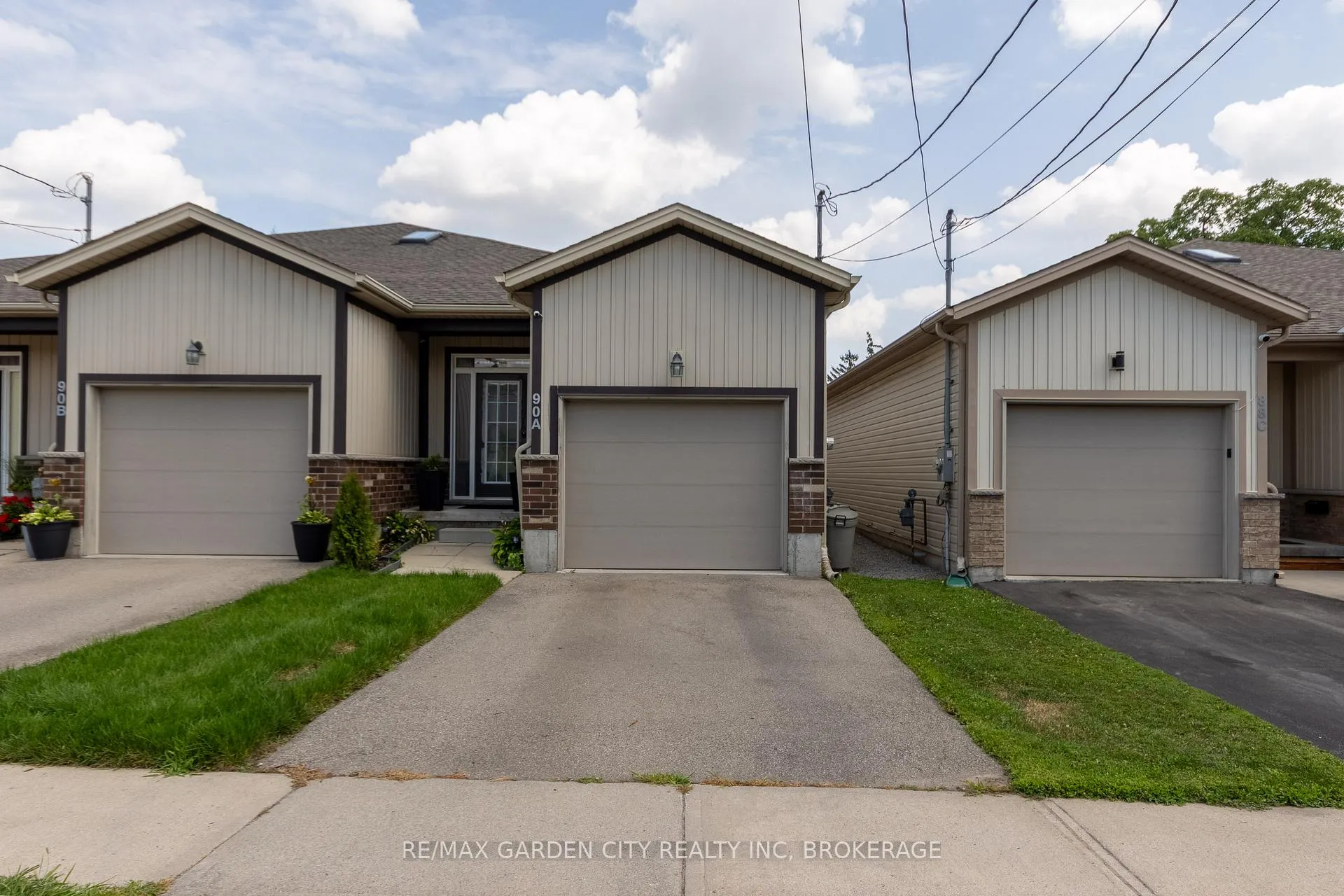 Photo 1 of 90 A Ormond Street N, Thorold, Thorold Downtown — HOMEH