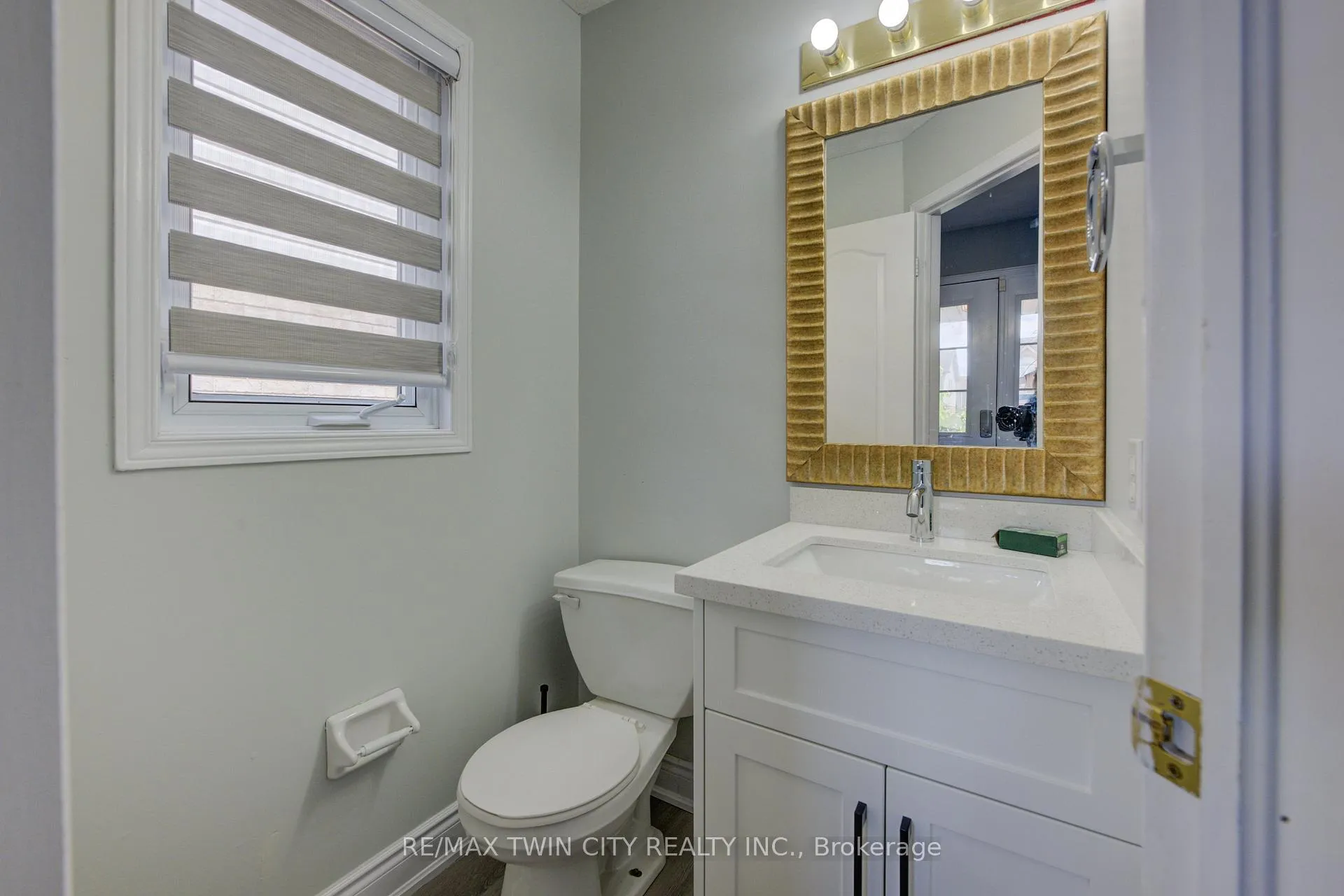 Photo 5 of 184 Copper Leaf Street, Kitchener — HOMEH