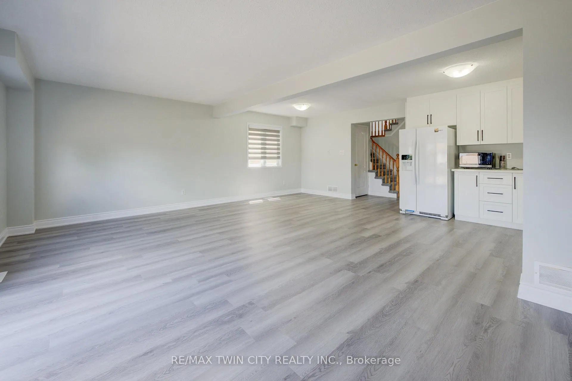 Photo 12 of 184 Copper Leaf Street, Kitchener — HOMEH