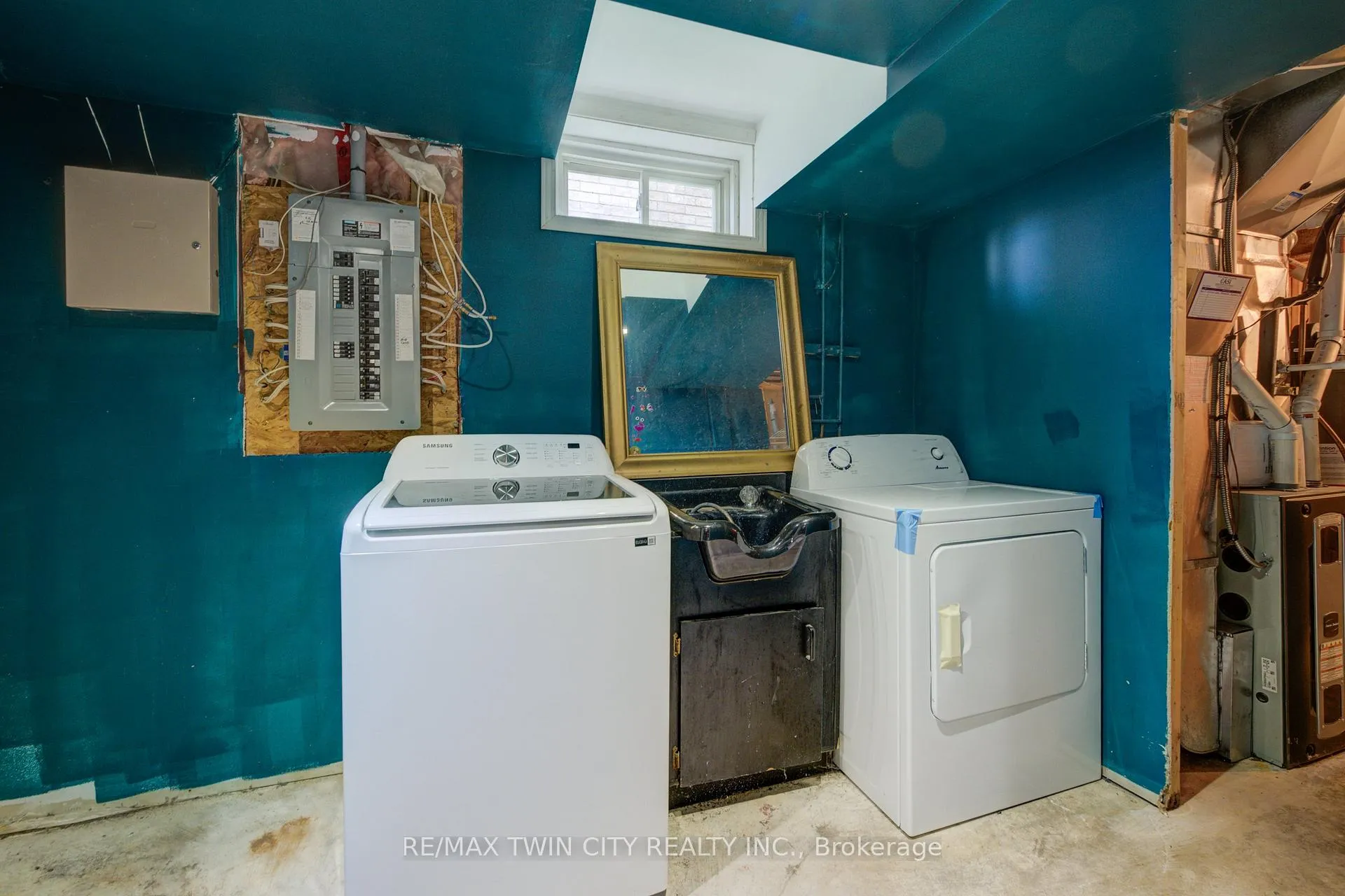 Photo 36 of 184 Copper Leaf Street, Kitchener — HOMEH