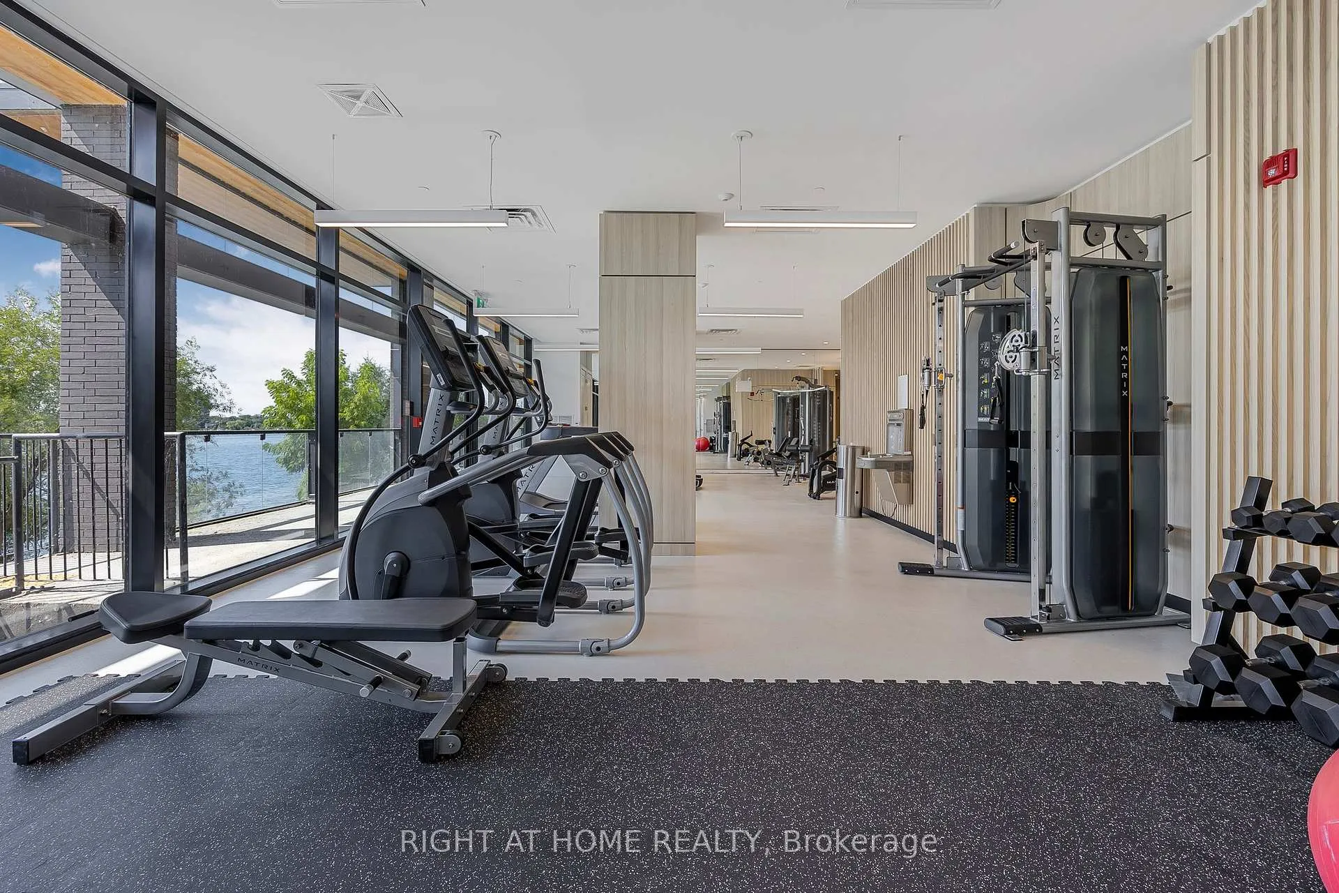 Photo 36 of Unit 720, 185 Dunlop Street E, Barrie, Lakeshore — HOMEH