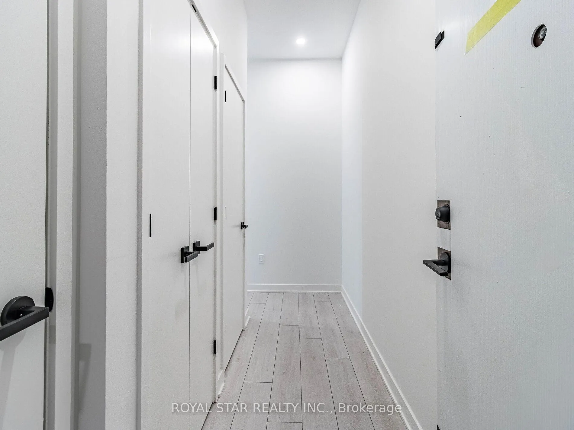 Photo 10 of Unit 5102, 55 Charles Street E, Toronto, Church-Yonge Corridor — HOMEH